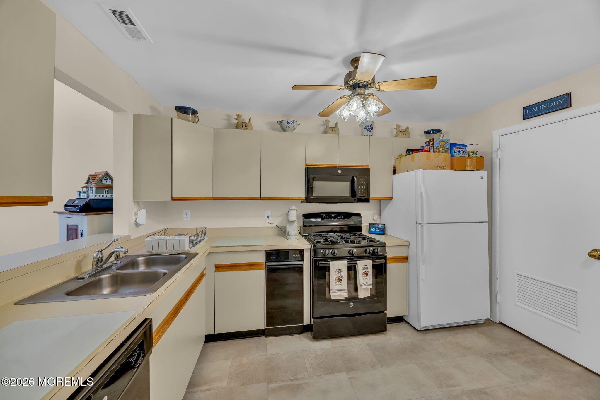 26 Aspen Avenue, Englishtown, NJ, 07726 image 18