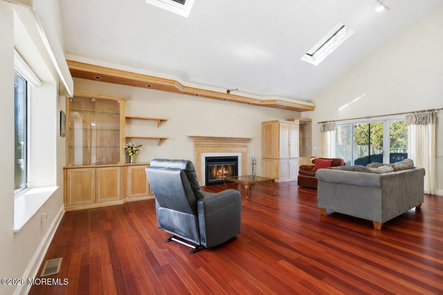 201 Alpern Avenue Image 2