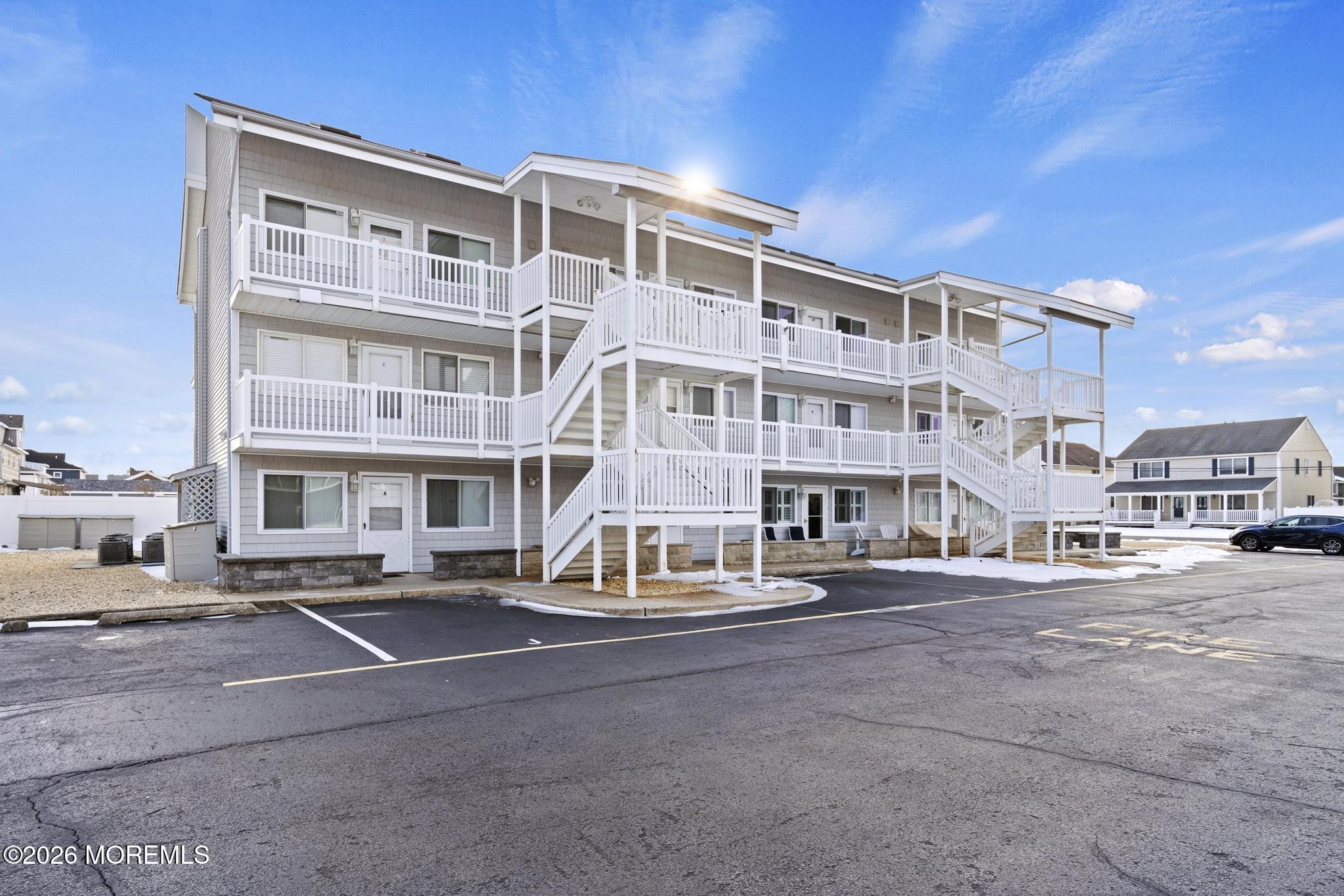 2030 Route 35 C Image 3