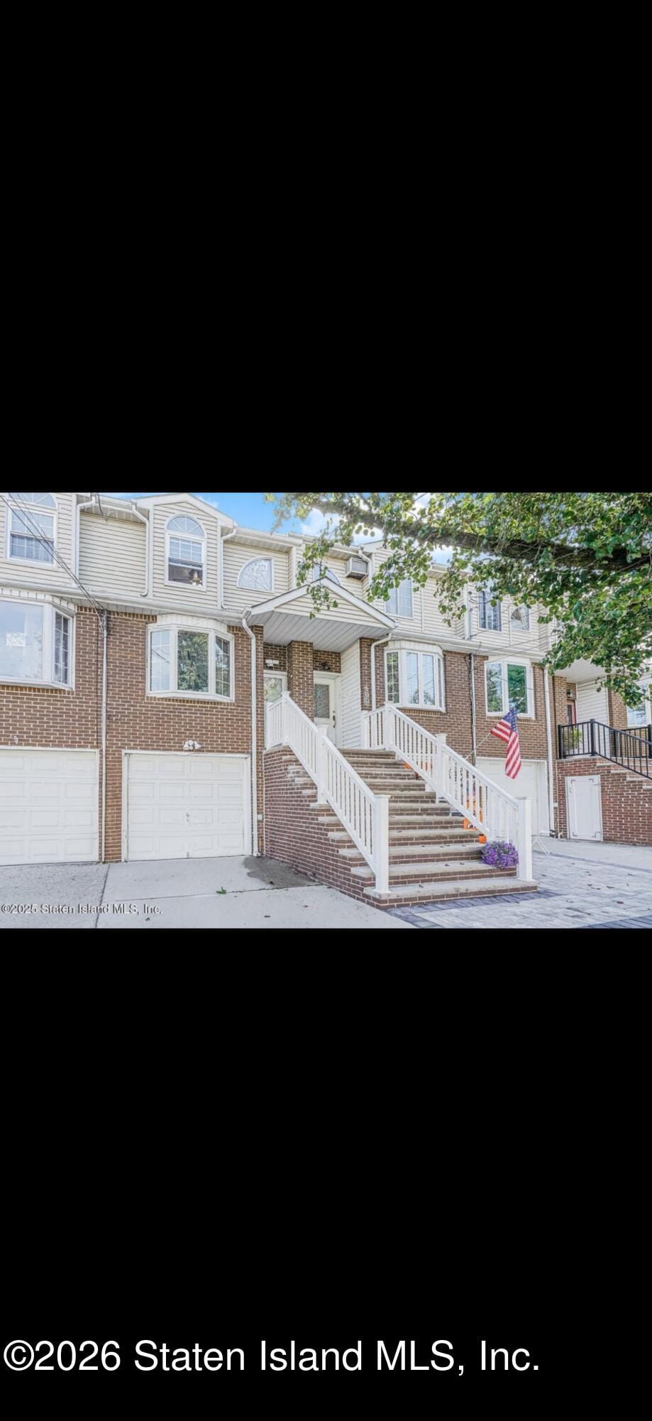 100 N Railroad Avenue Image 2