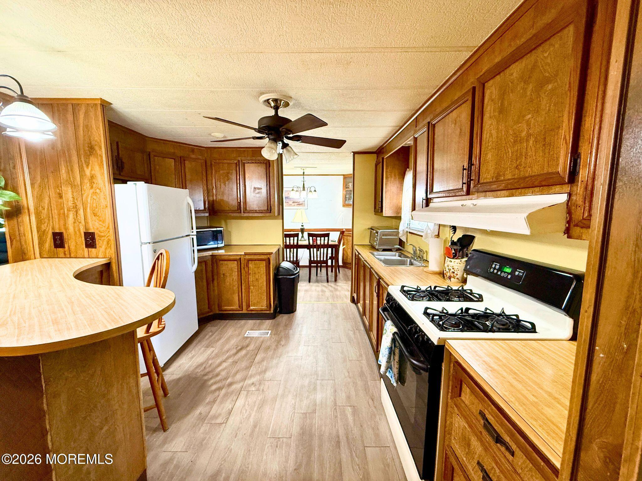 33 Judith Way, Jackson, NJ, 08527 image 6