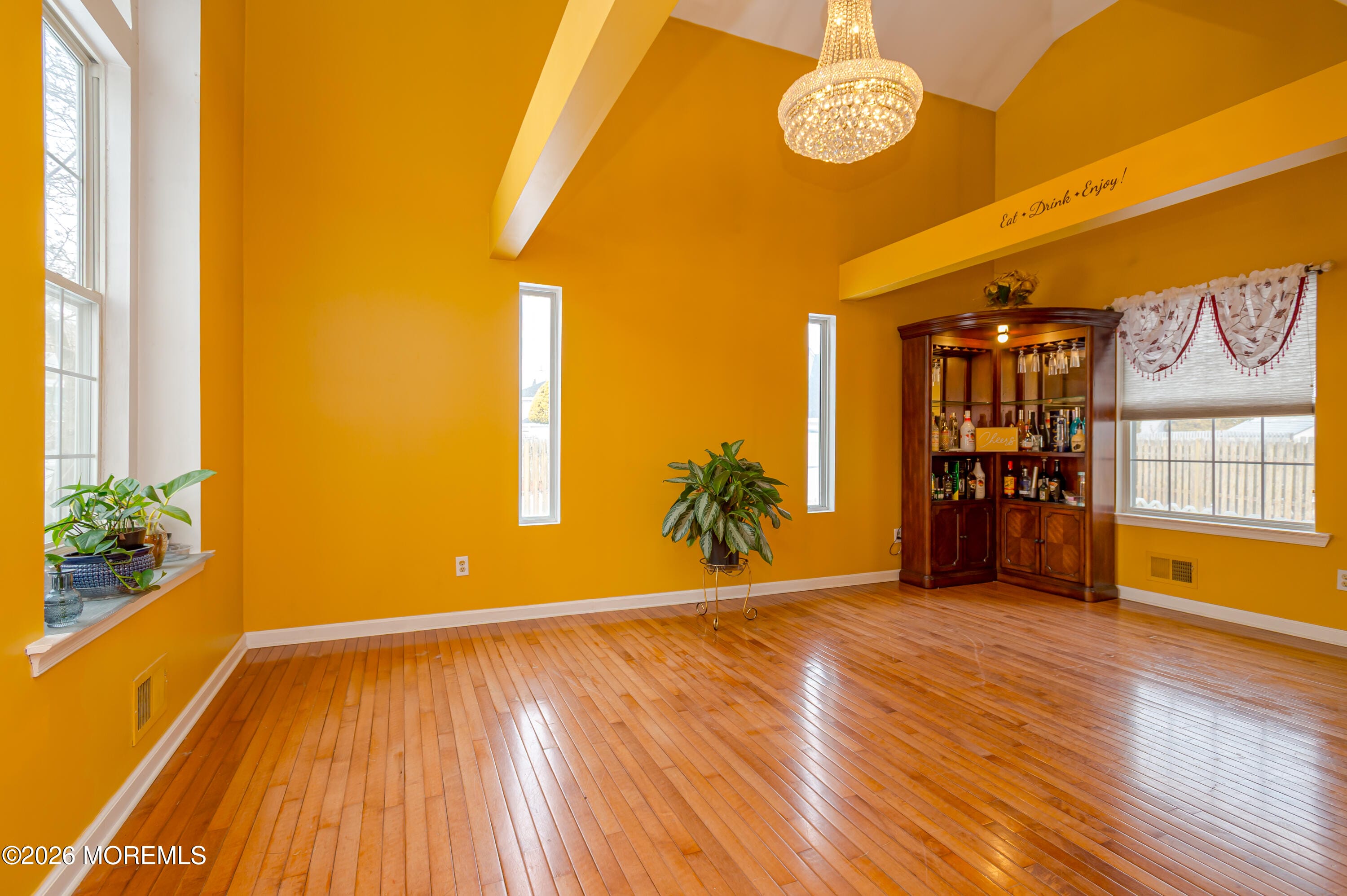 137 Kentucky Way Image 4