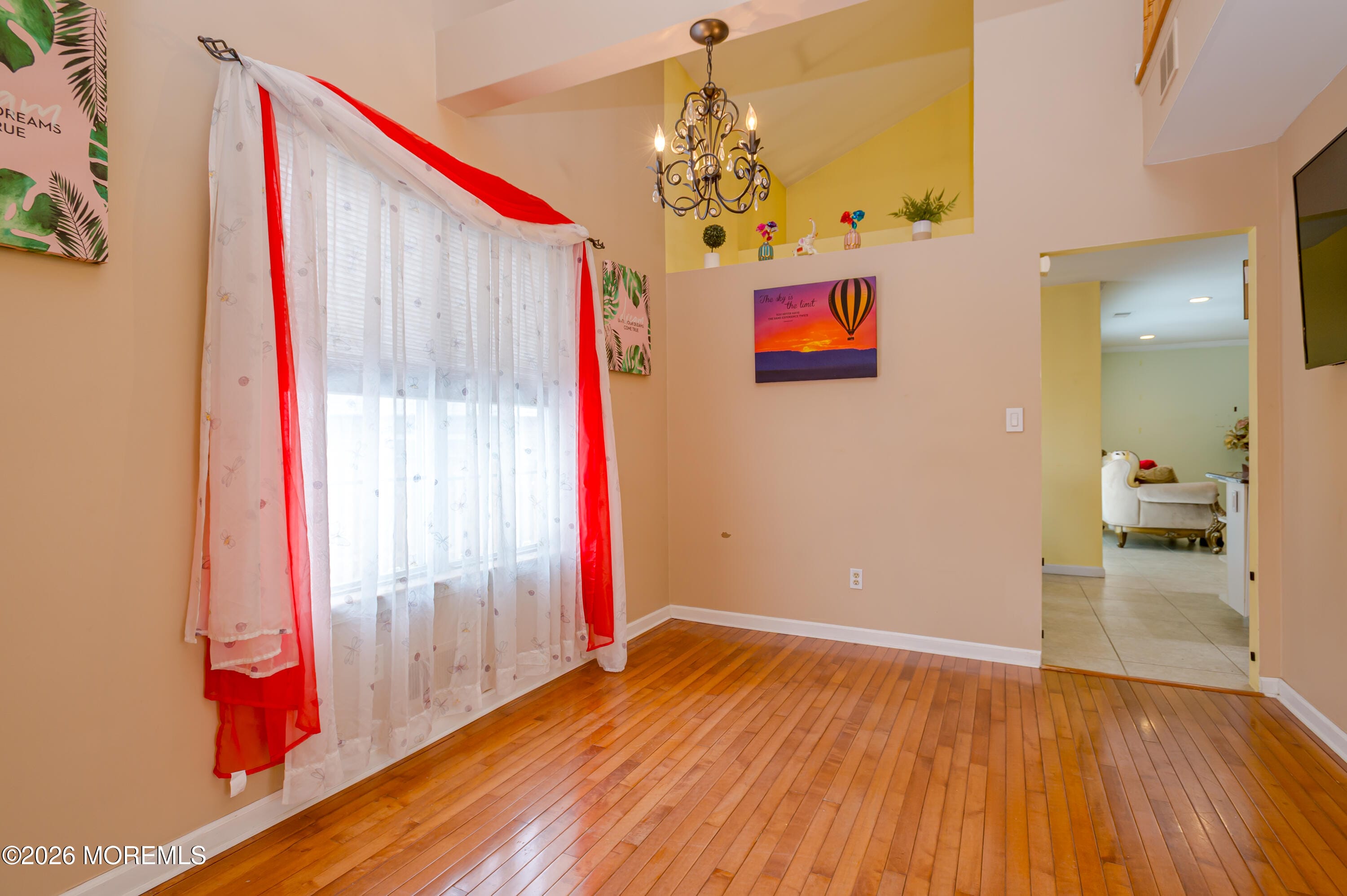 137 Kentucky Way Image 3