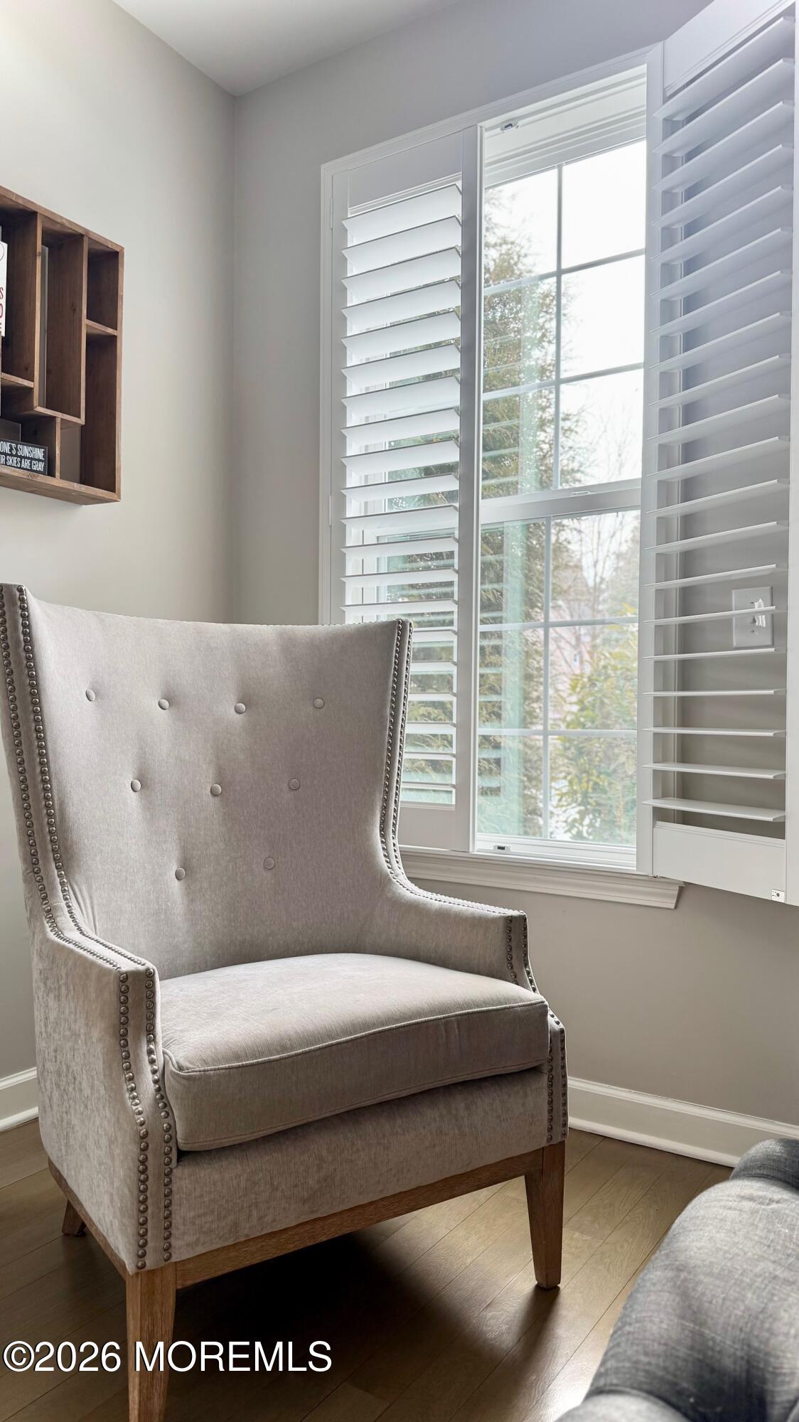 365 Hopedale Drive Image 4