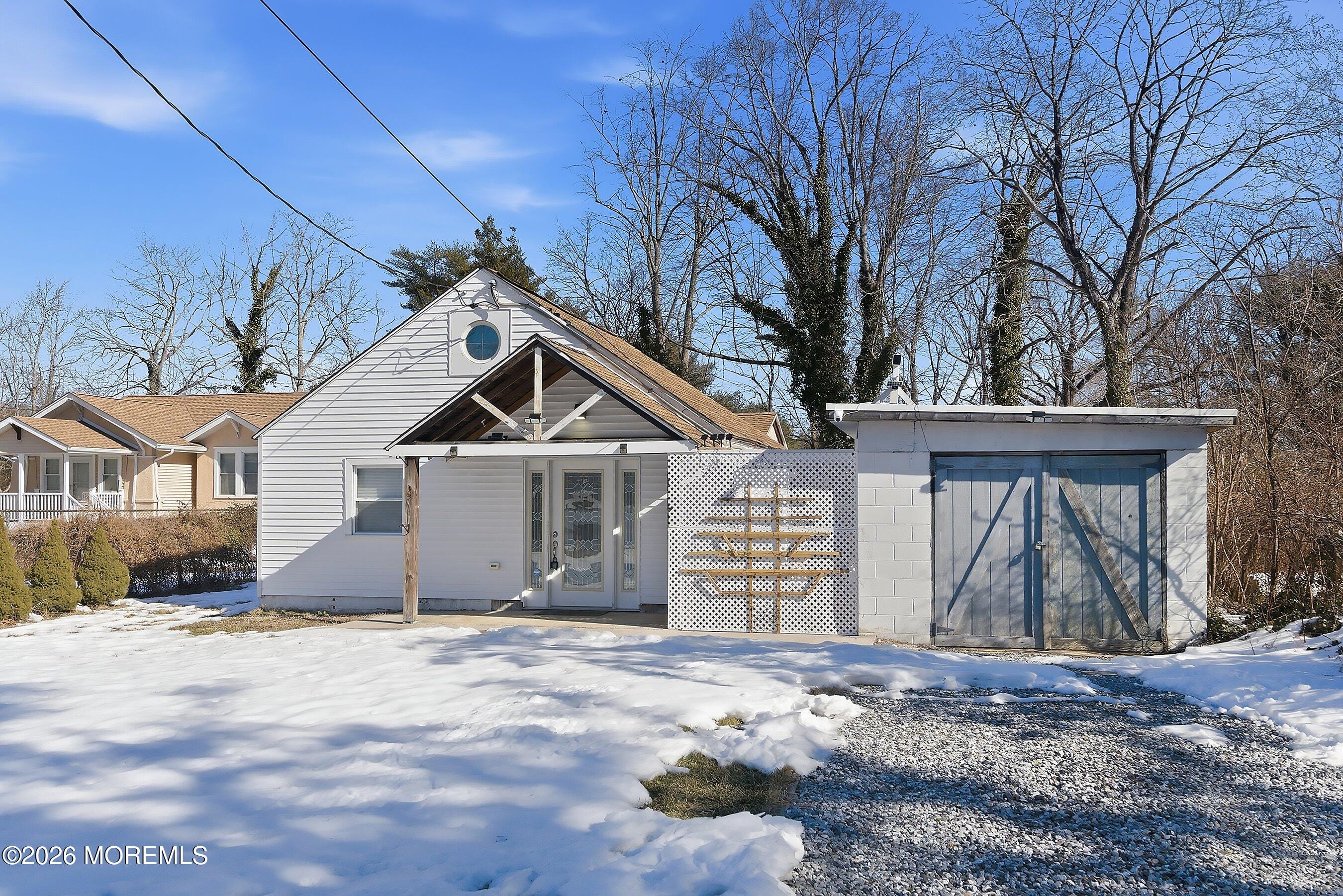 743 W Pine Street Image 3