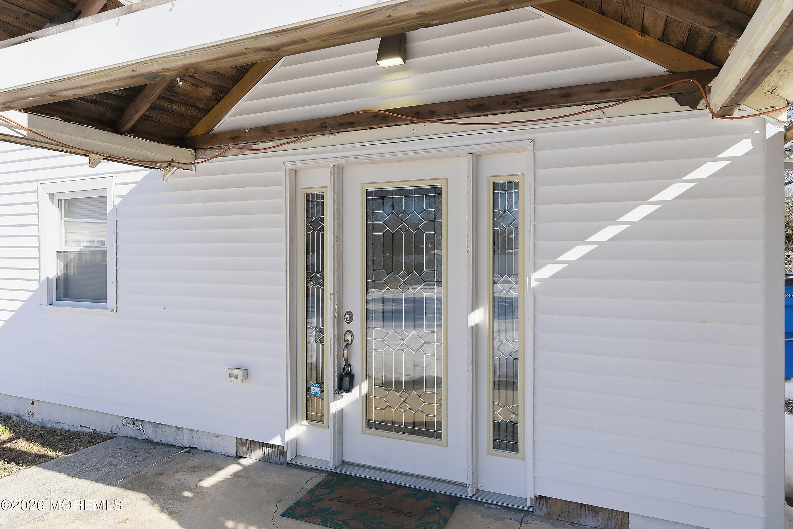 743 W Pine Street Image 4