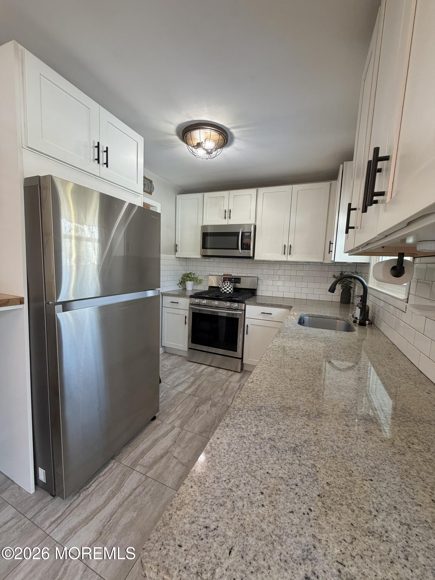 43 Lake Drive Image 4