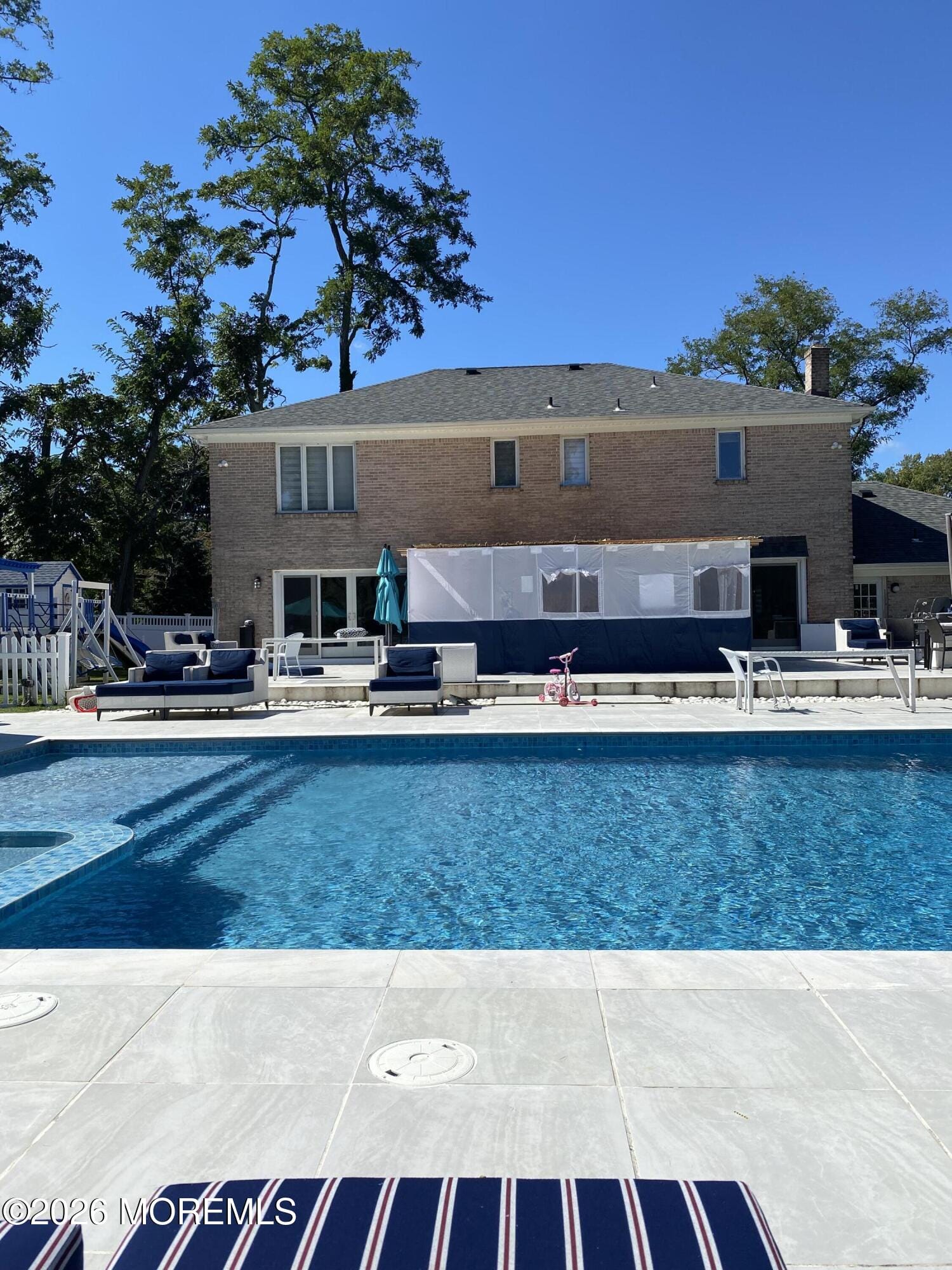 15 Joanna Court Image 3