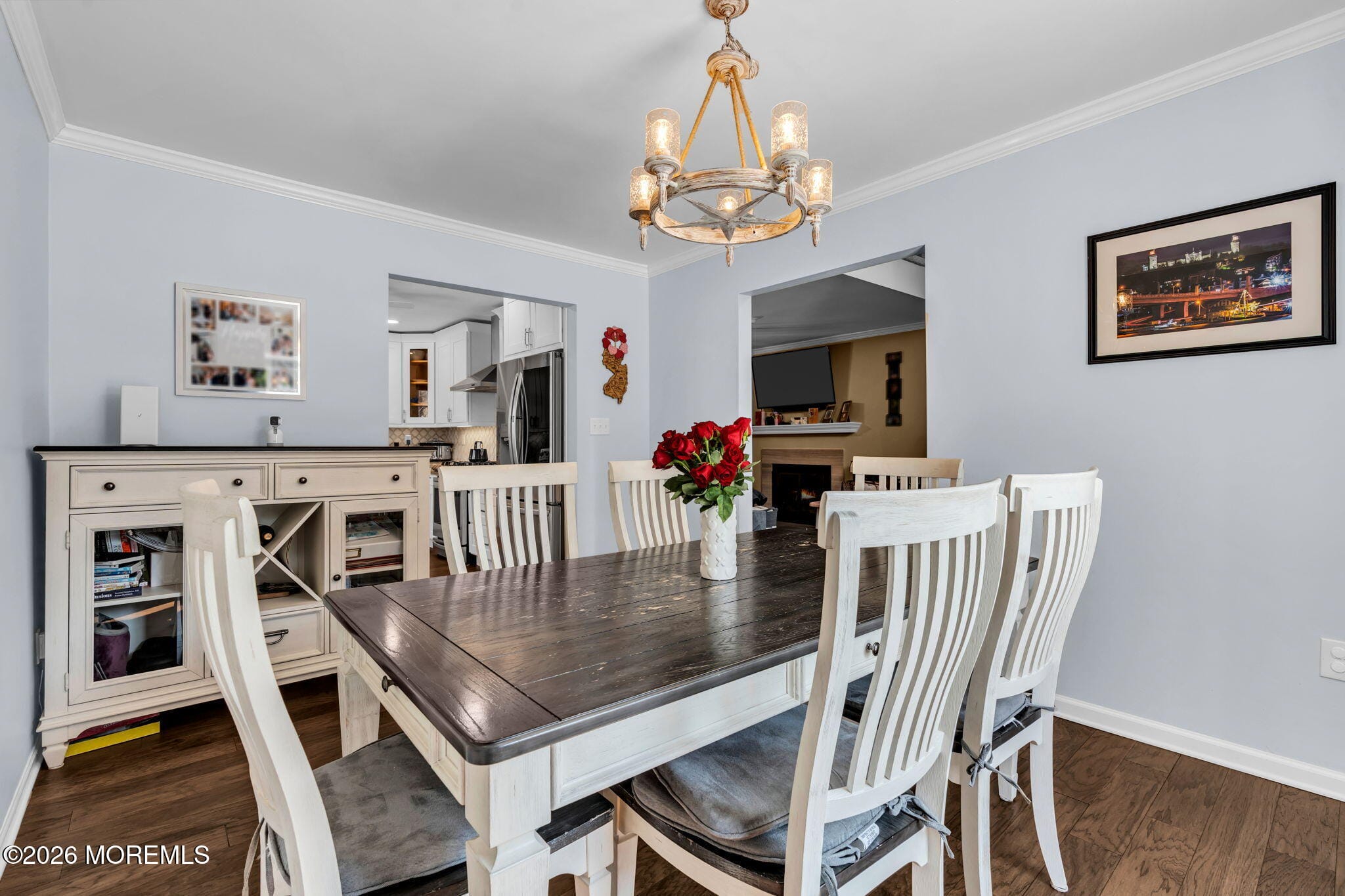 2103 Buckingham Circle Image 5