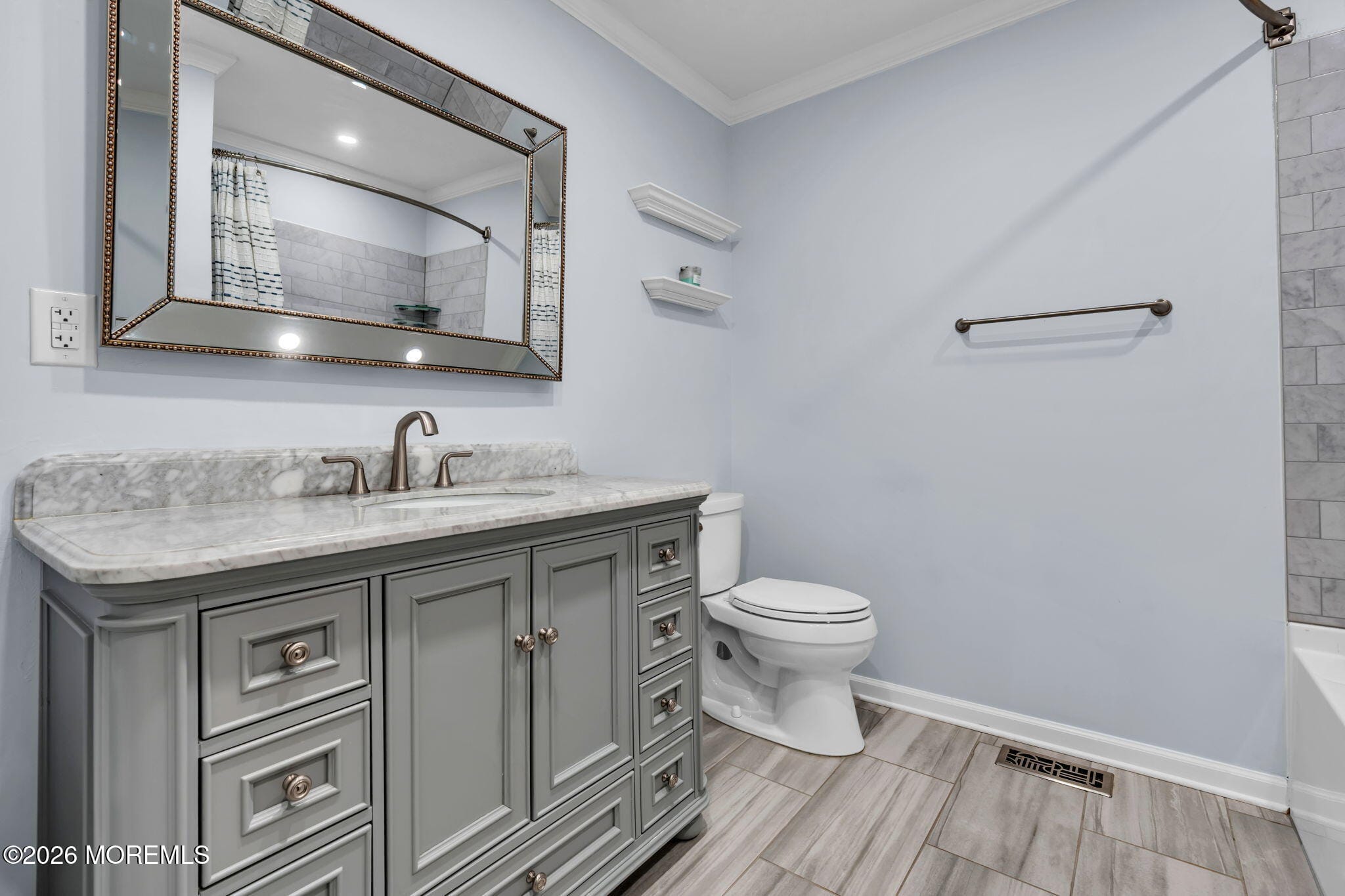 2103 Buckingham Circle, Middletown, NJ, 07748 image 16