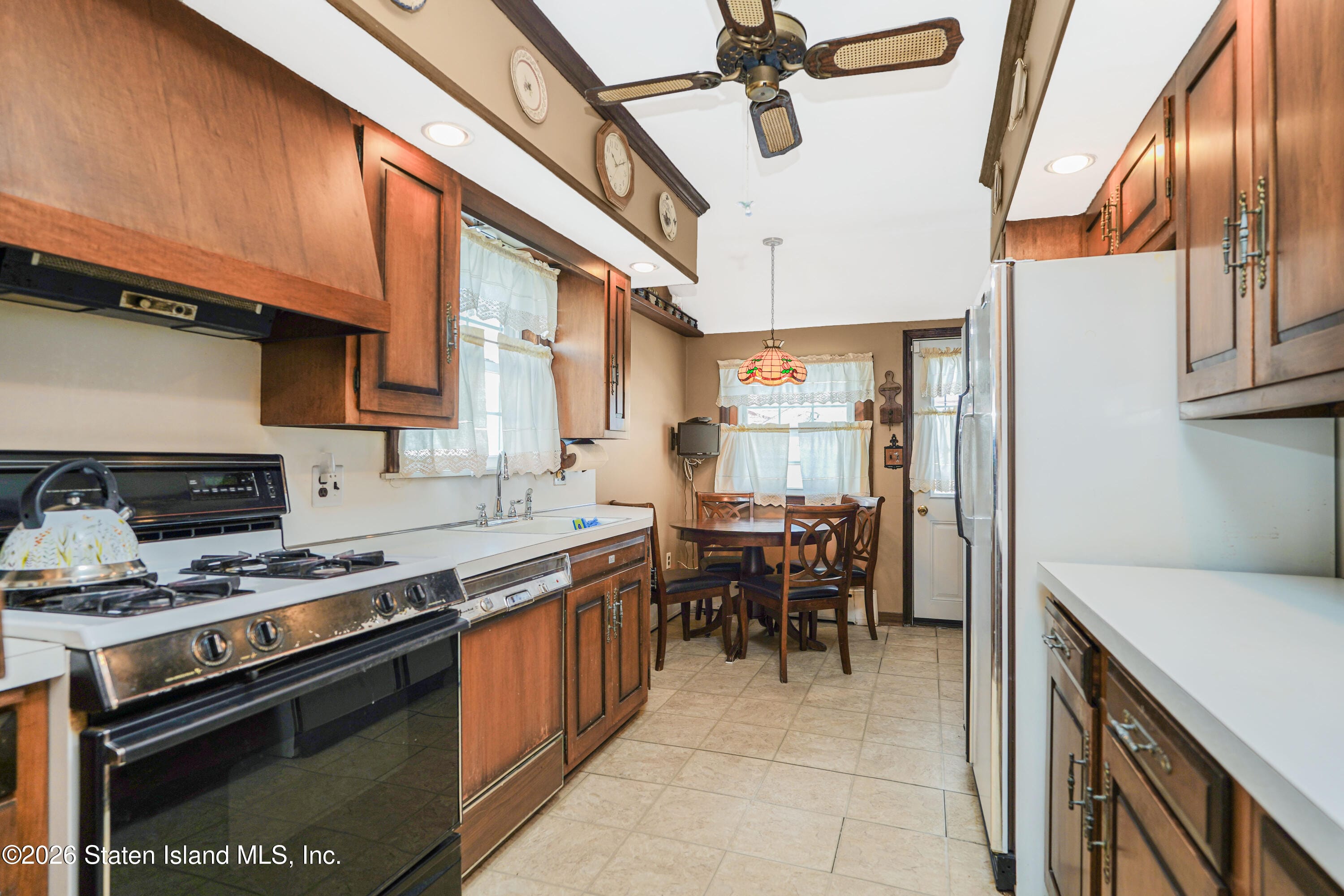 59 Seaview Avenue, Staten Island, NY, 10304 image 9