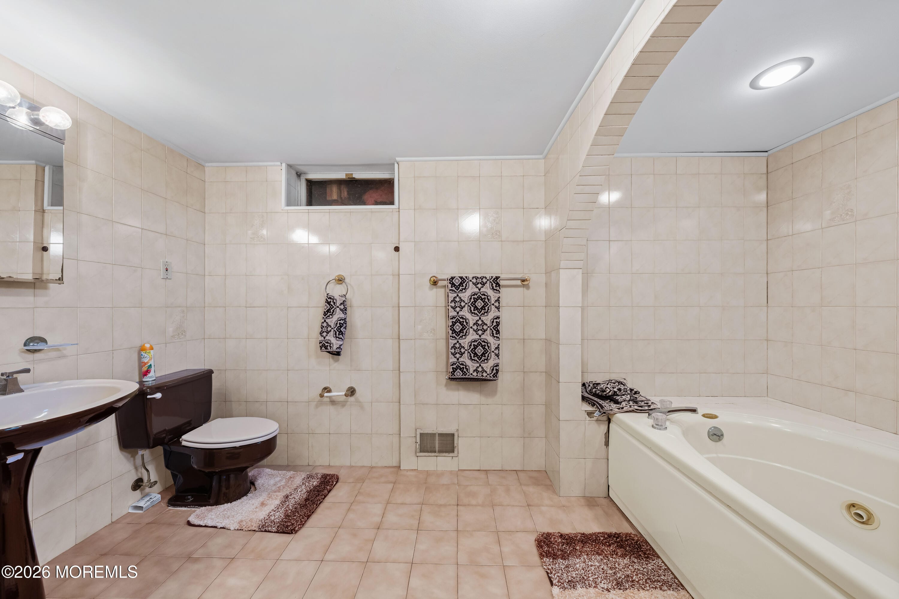 34 Brookside Avenue, Old Bridge, NJ, 08857 image 41