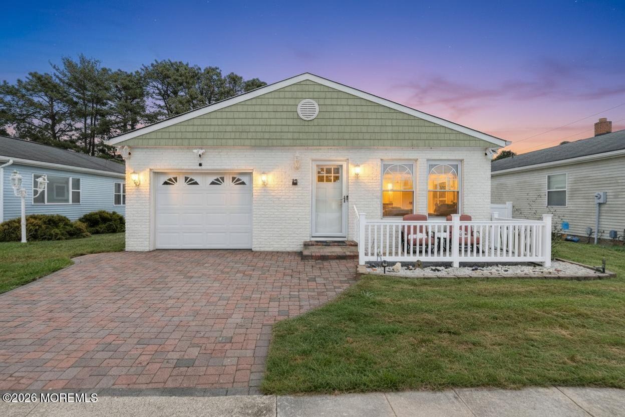 20 Camrose Street, Toms River, NJ, 08757