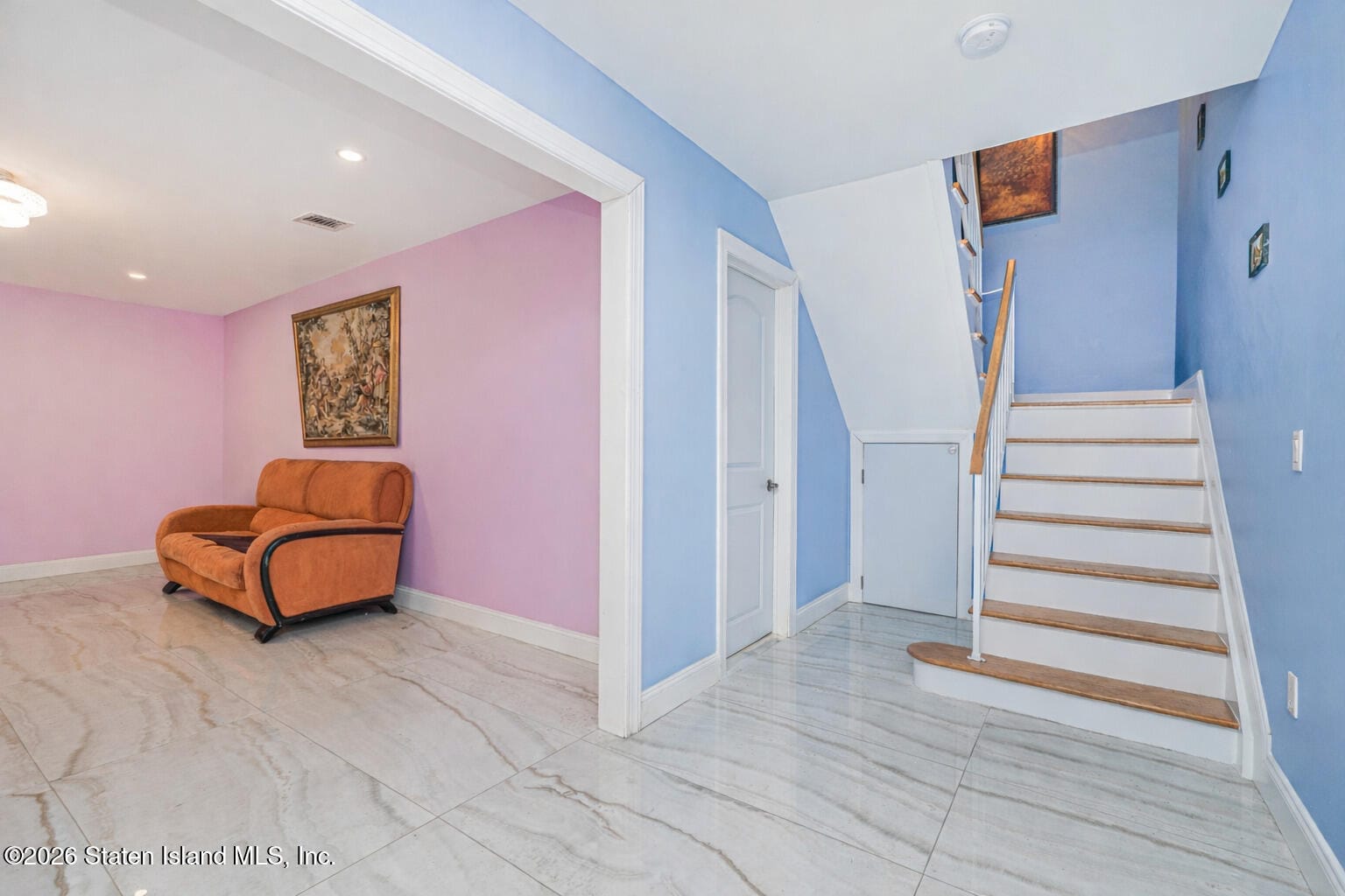 144 Commodore Drive Image 4