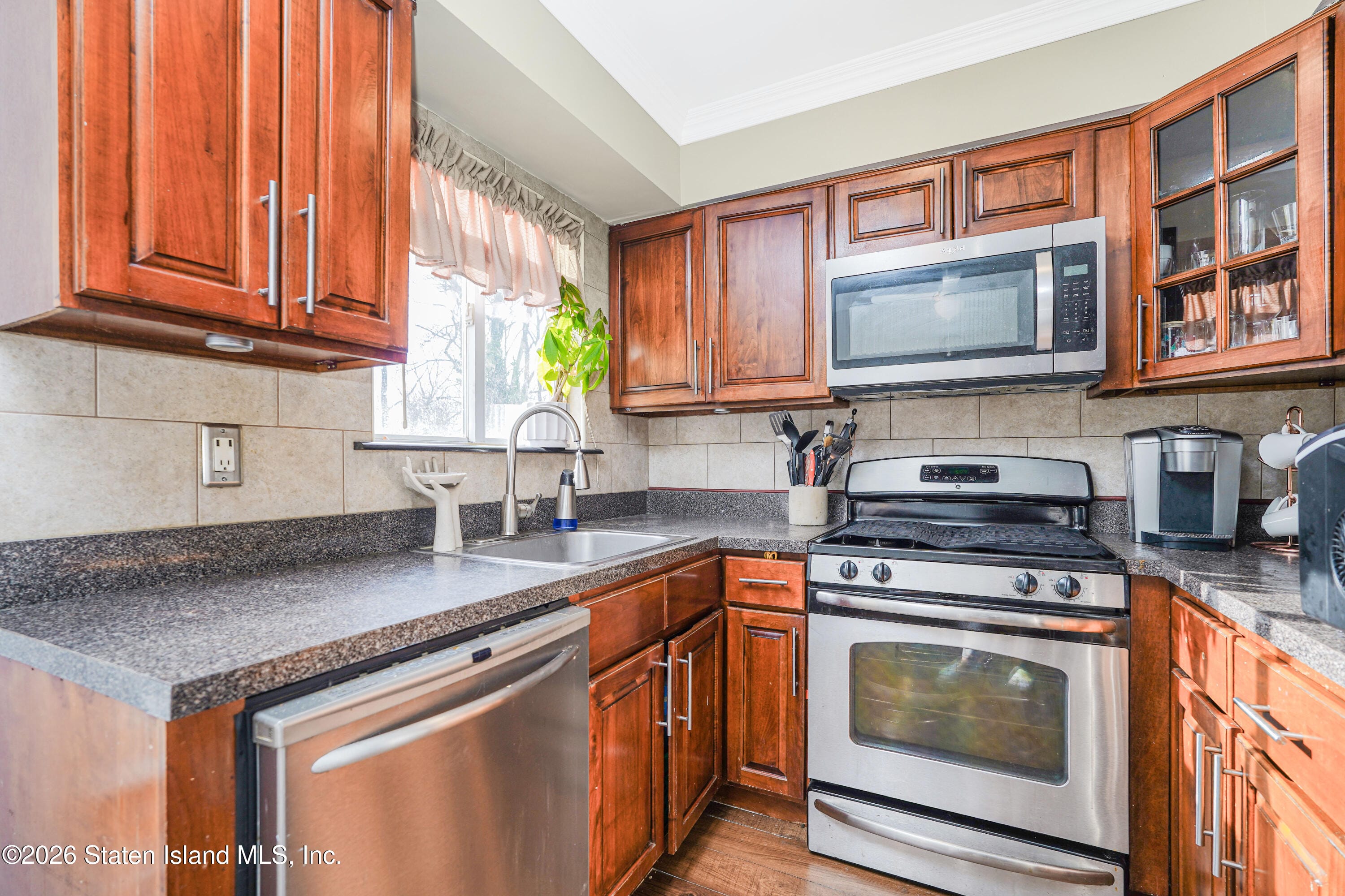 81 Church Avenue, Staten Island, NY, 10314 image 8