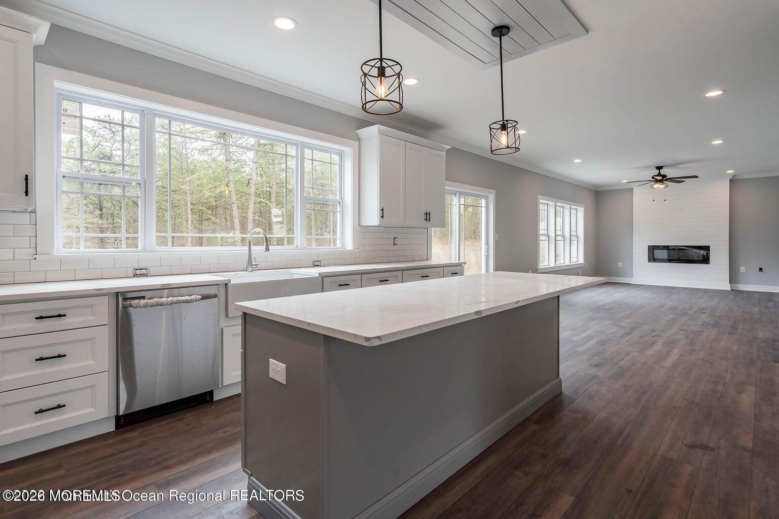 751 Leeward Avenue, Beachwood, NJ, 08722 image 7