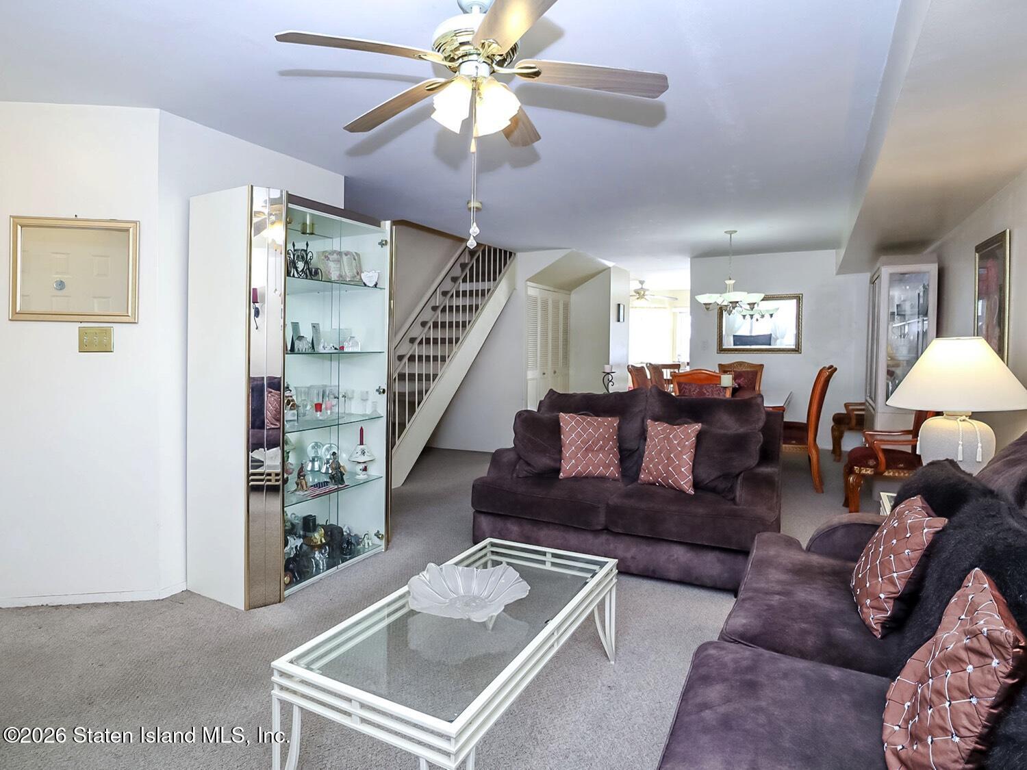 291d Signs Road D Image 5