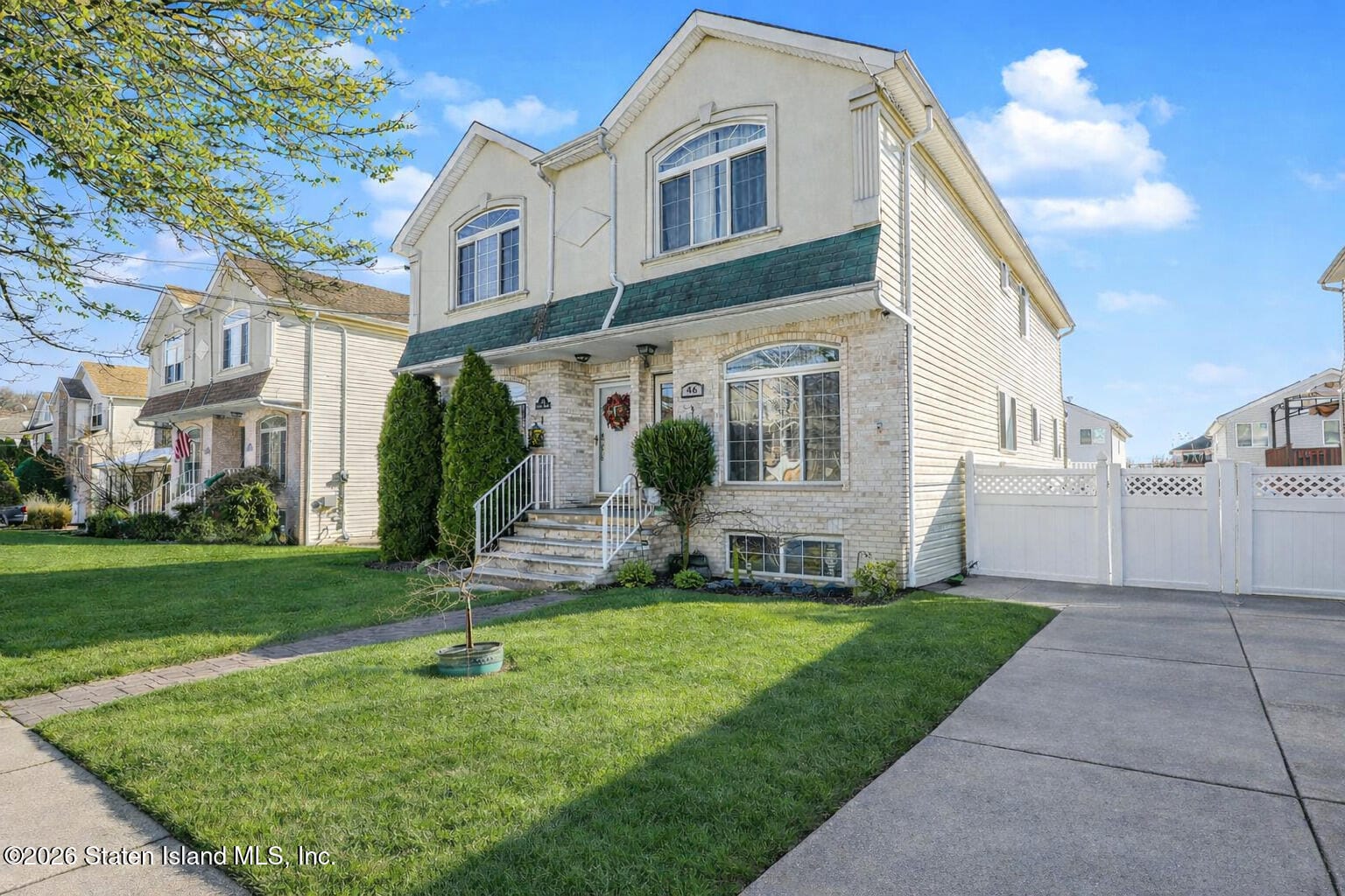 46 Pitney Avenue Image 2