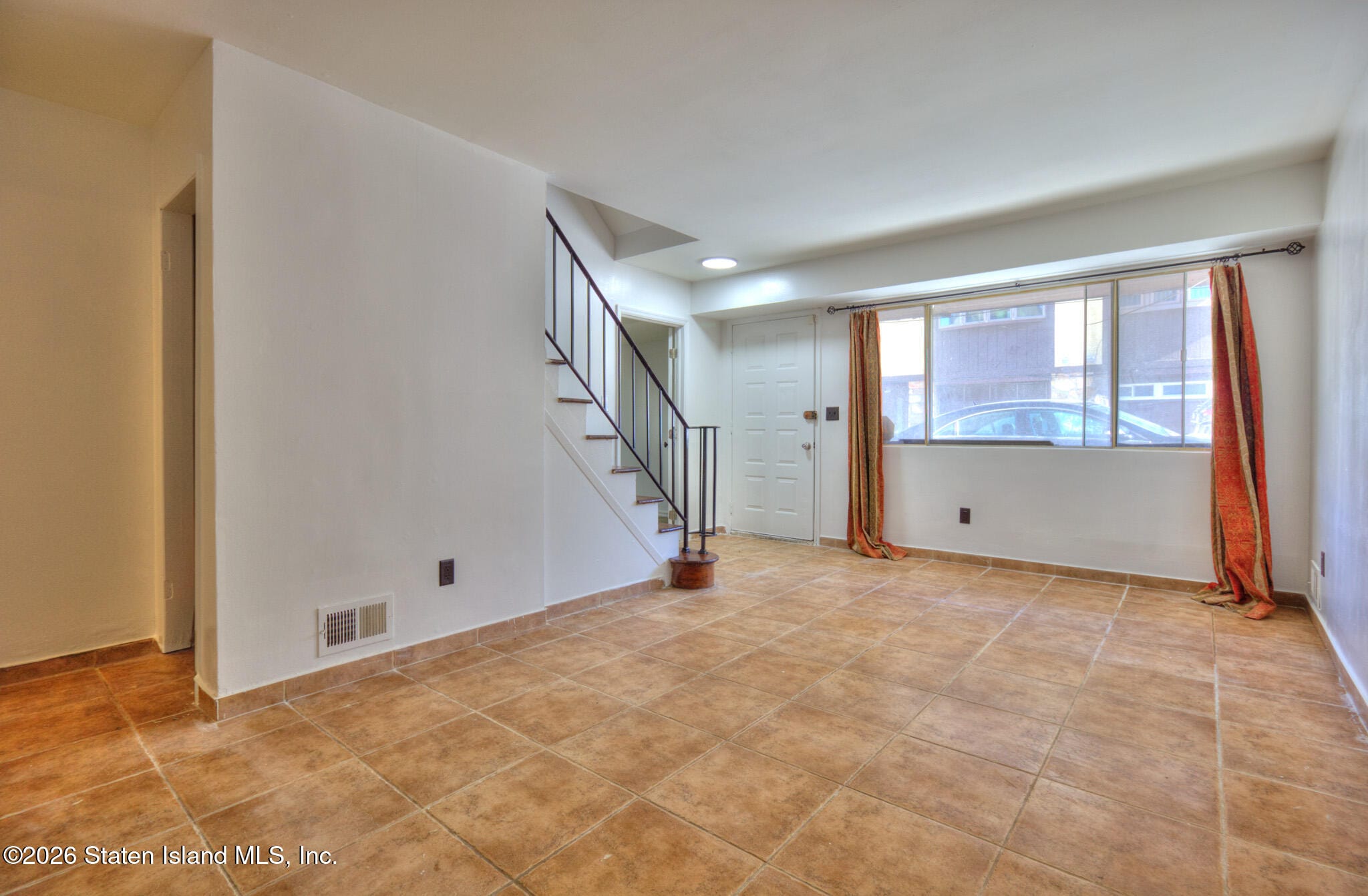 14 Parkview Loop Image 5