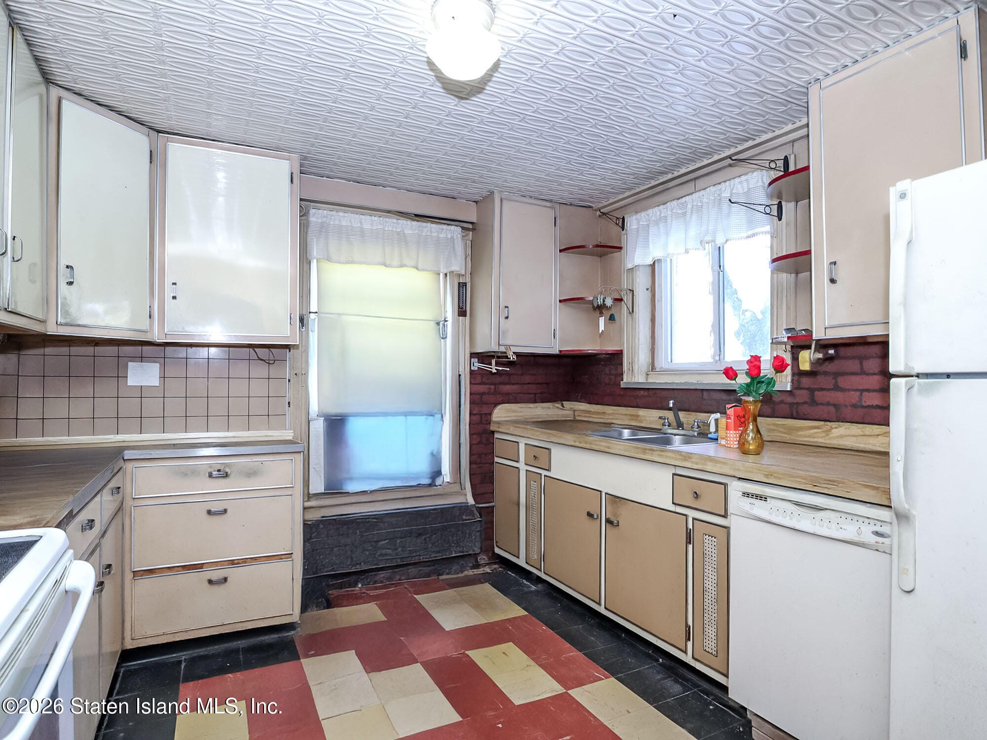 160 Simonson Avenue, Staten Island, NY, 10303 image 6