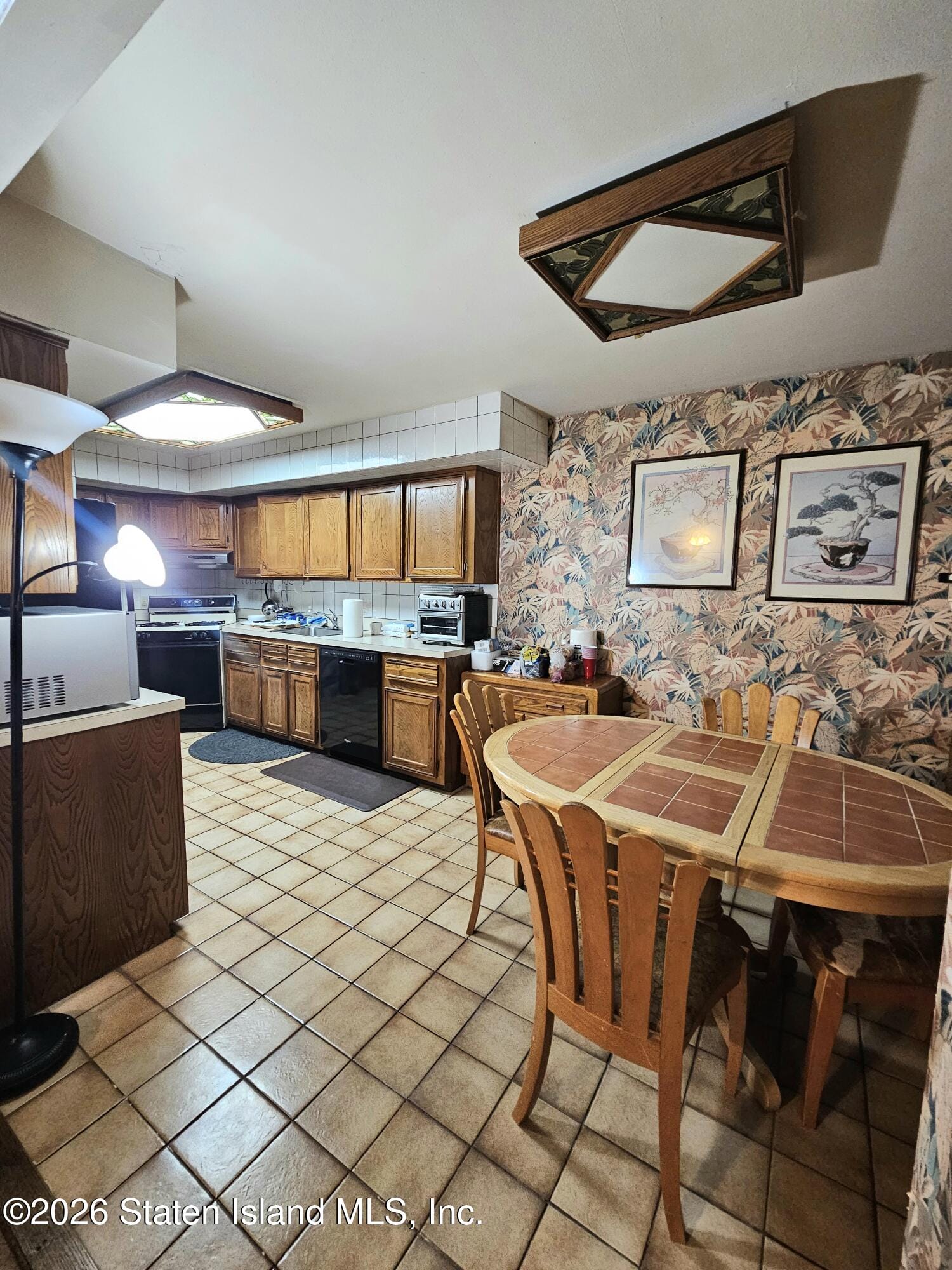 27a Daffodil Lane 102, Staten Island, NY, 10314 image 6