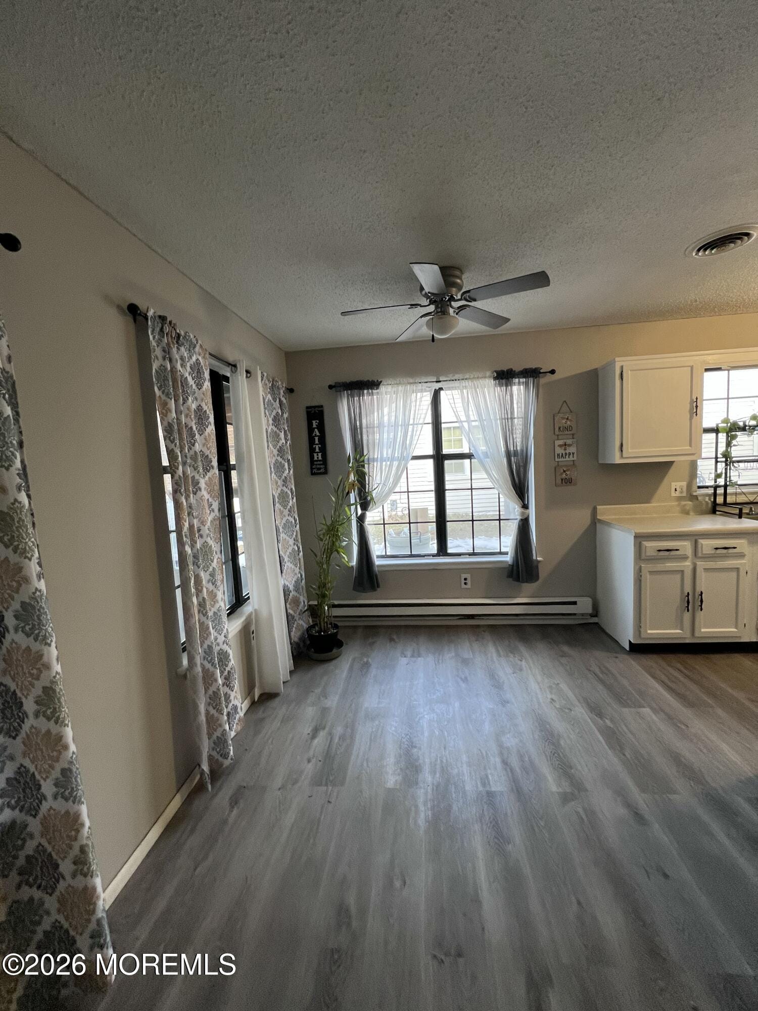 245 Lexington Drive Image 4