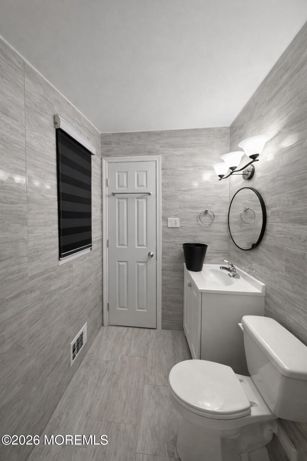 704 Carol Avenue Image 4