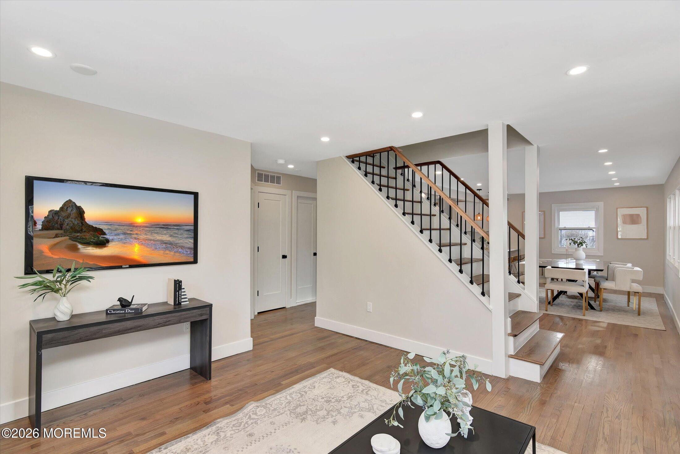 80 Freehold Road Image 5