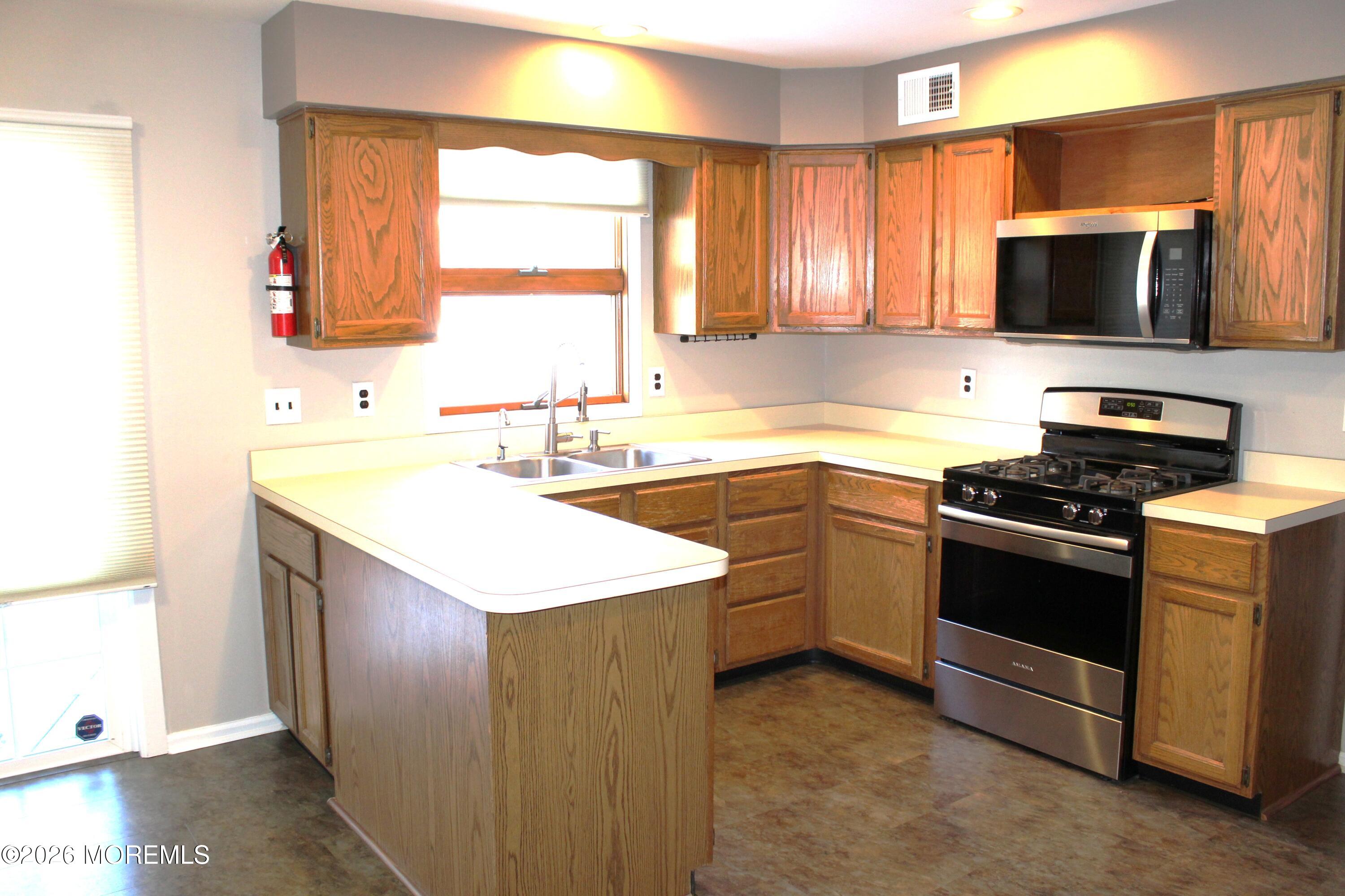 435 Frank Applegate Road, Jackson, NJ, 08527 image 16