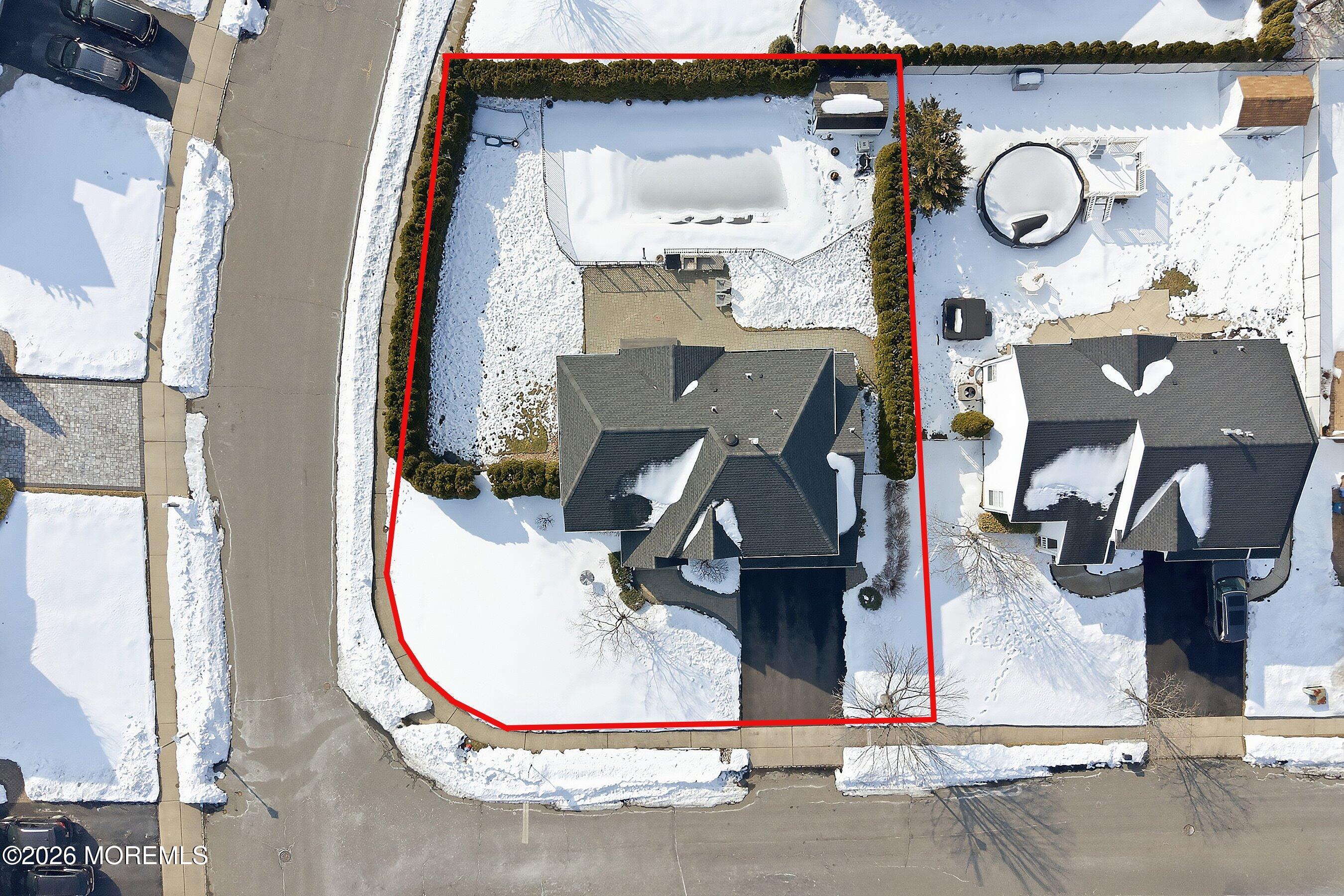 1 Edinburg Circle Image 3