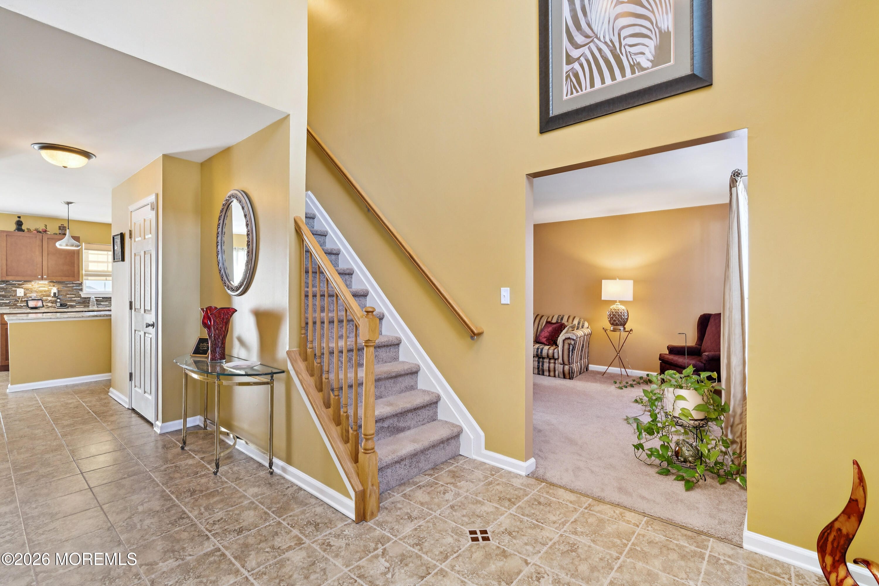 2716 W Bangs Avenue Image 3