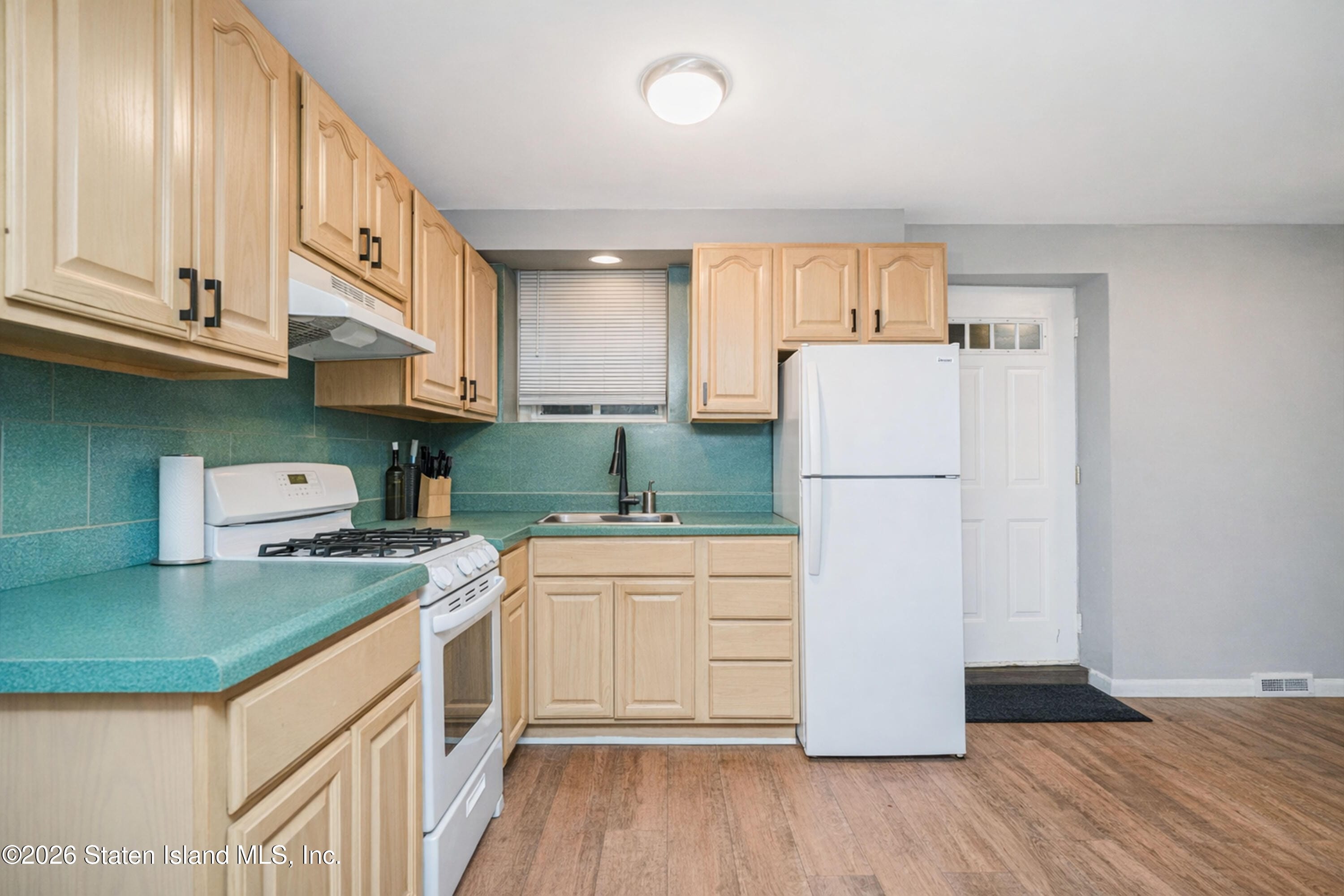 60 Pond Street, Staten Island, NY, 10309 image 9