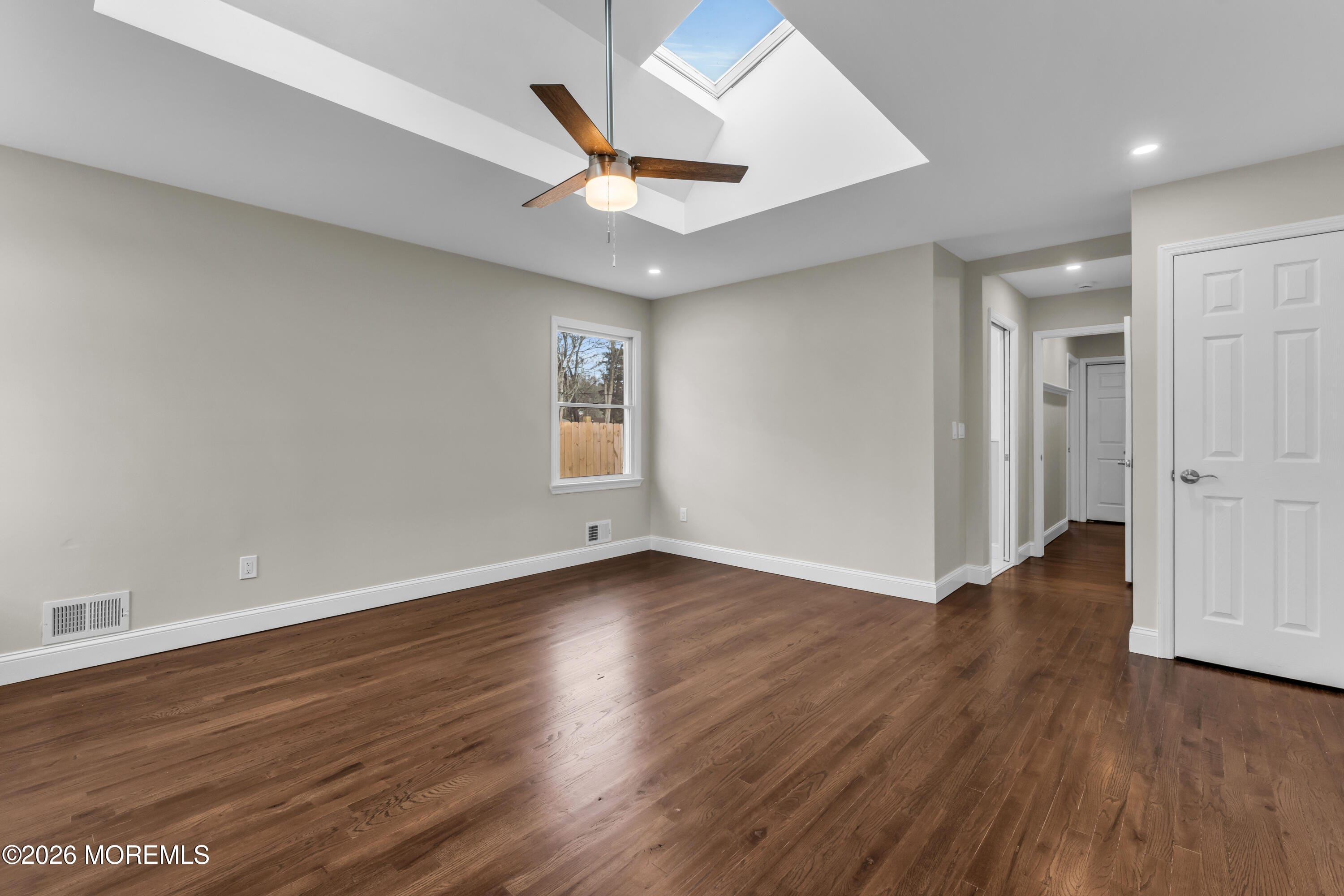 210 Keller Street Image 3