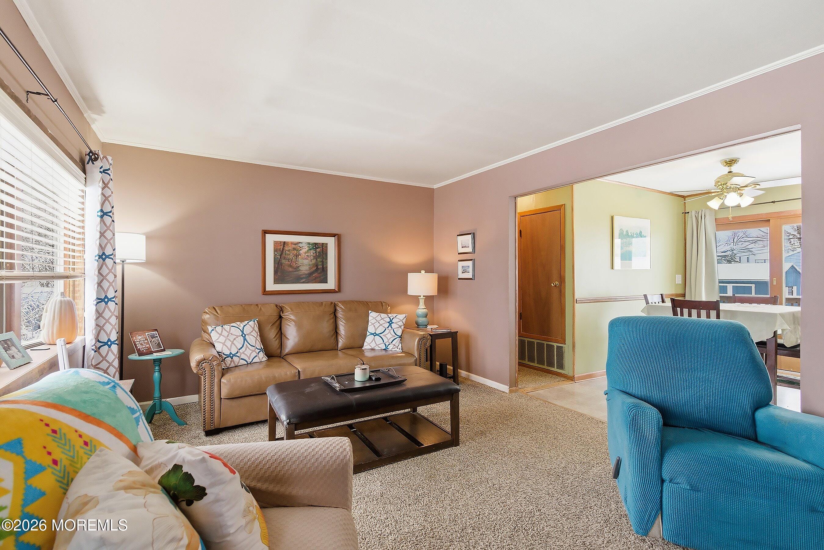 325 Hollie Drive Image 4