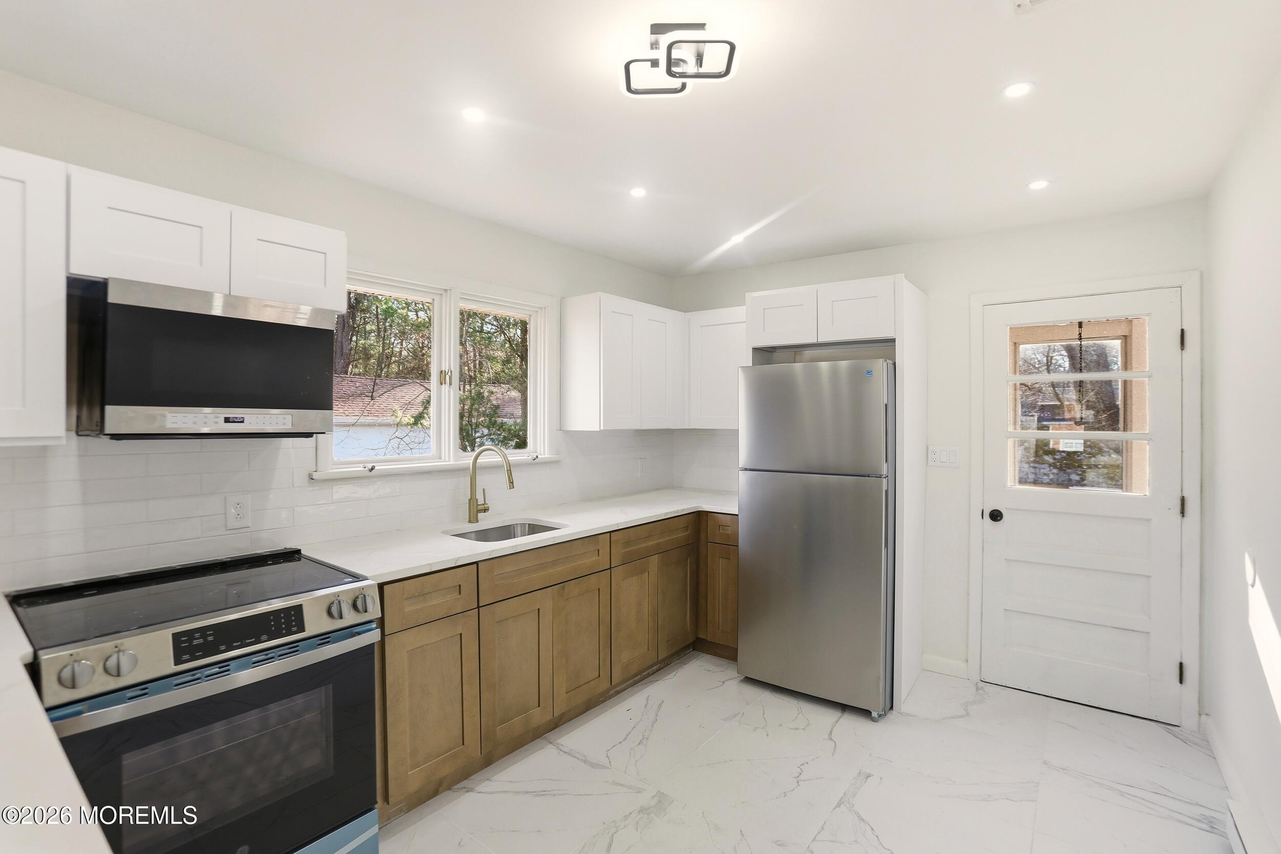 9 Riccis Drive, Jackson, NJ, 08527 image 13