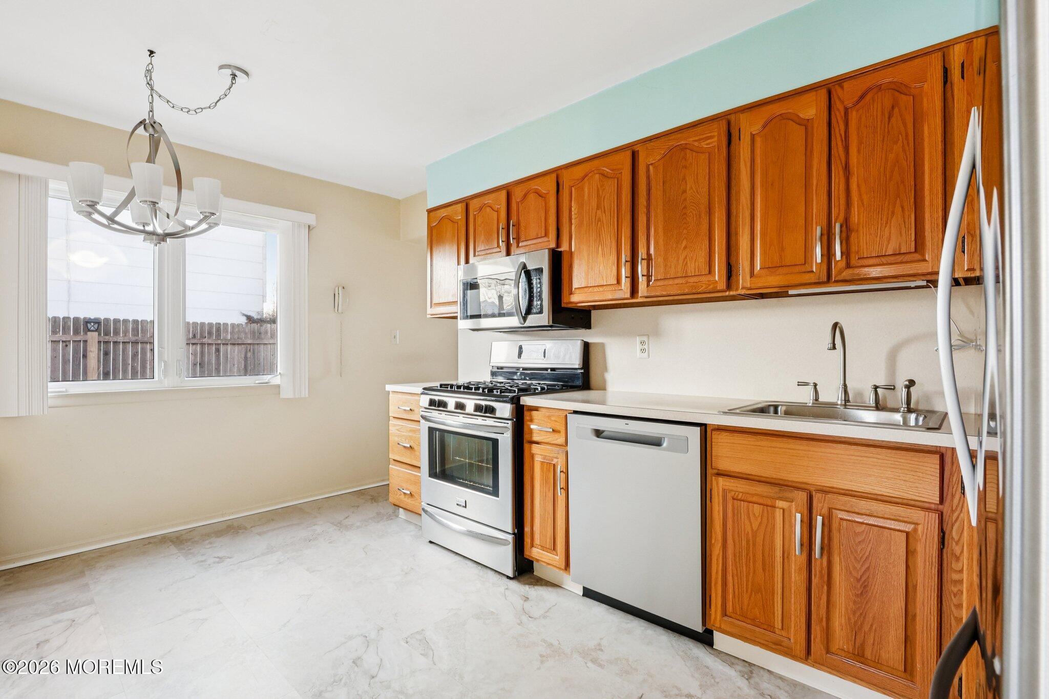 13 Cresci Boulevard, Hazlet, NJ, 07730 image 14