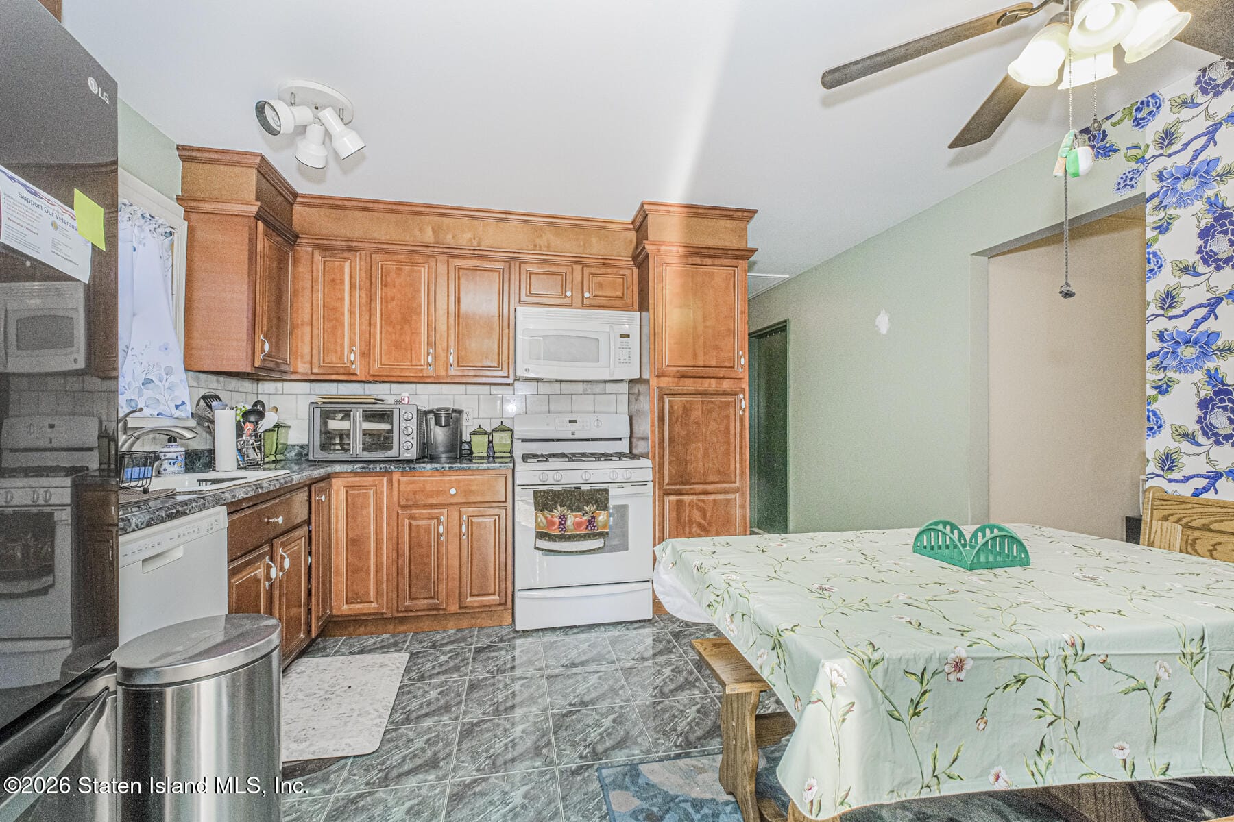 249 Midland Avenue, Staten Island, NY, 10306 image 10