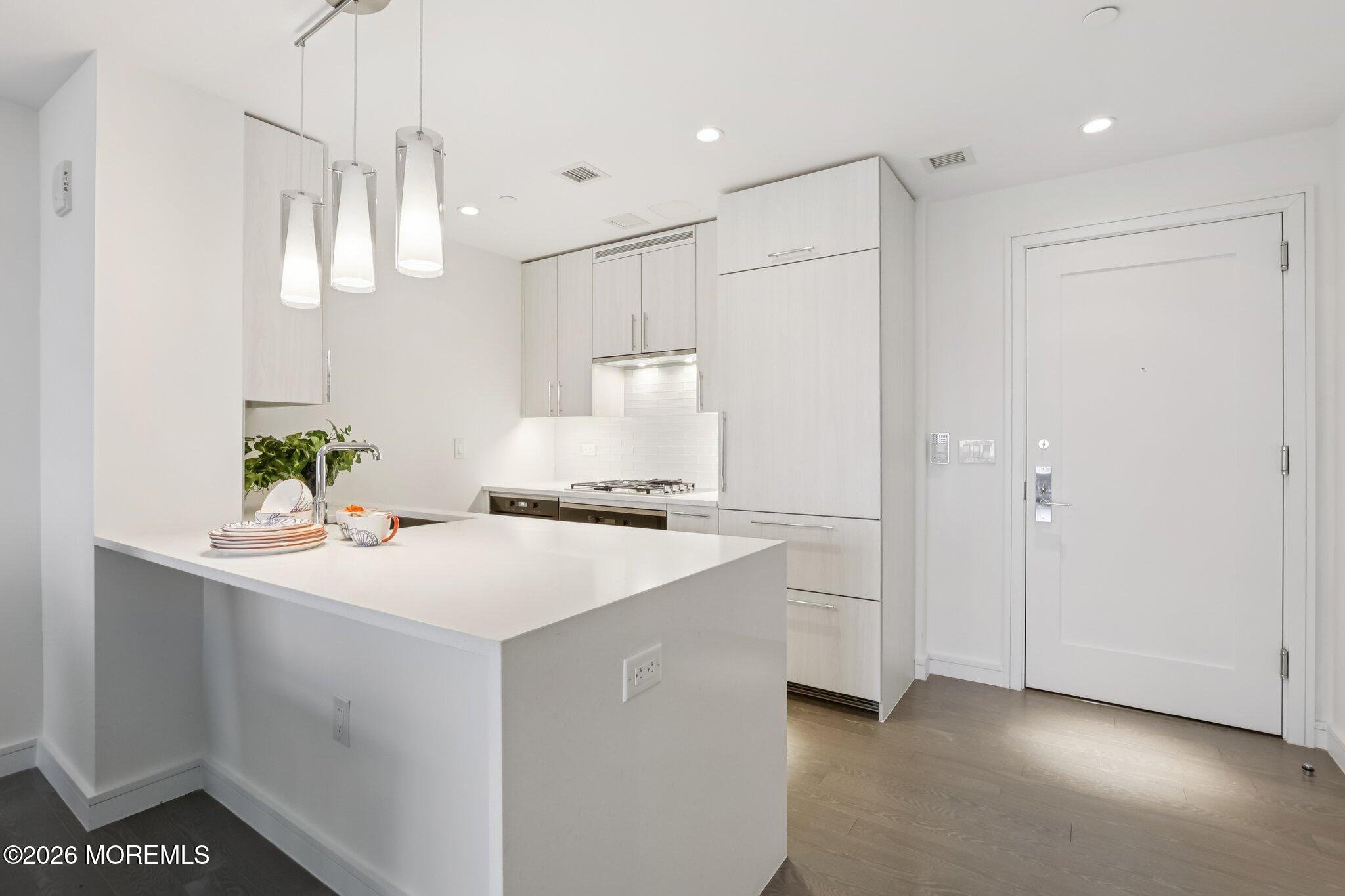 15 Morris Avenue 525, Long Branch, NJ, 07740 image 30