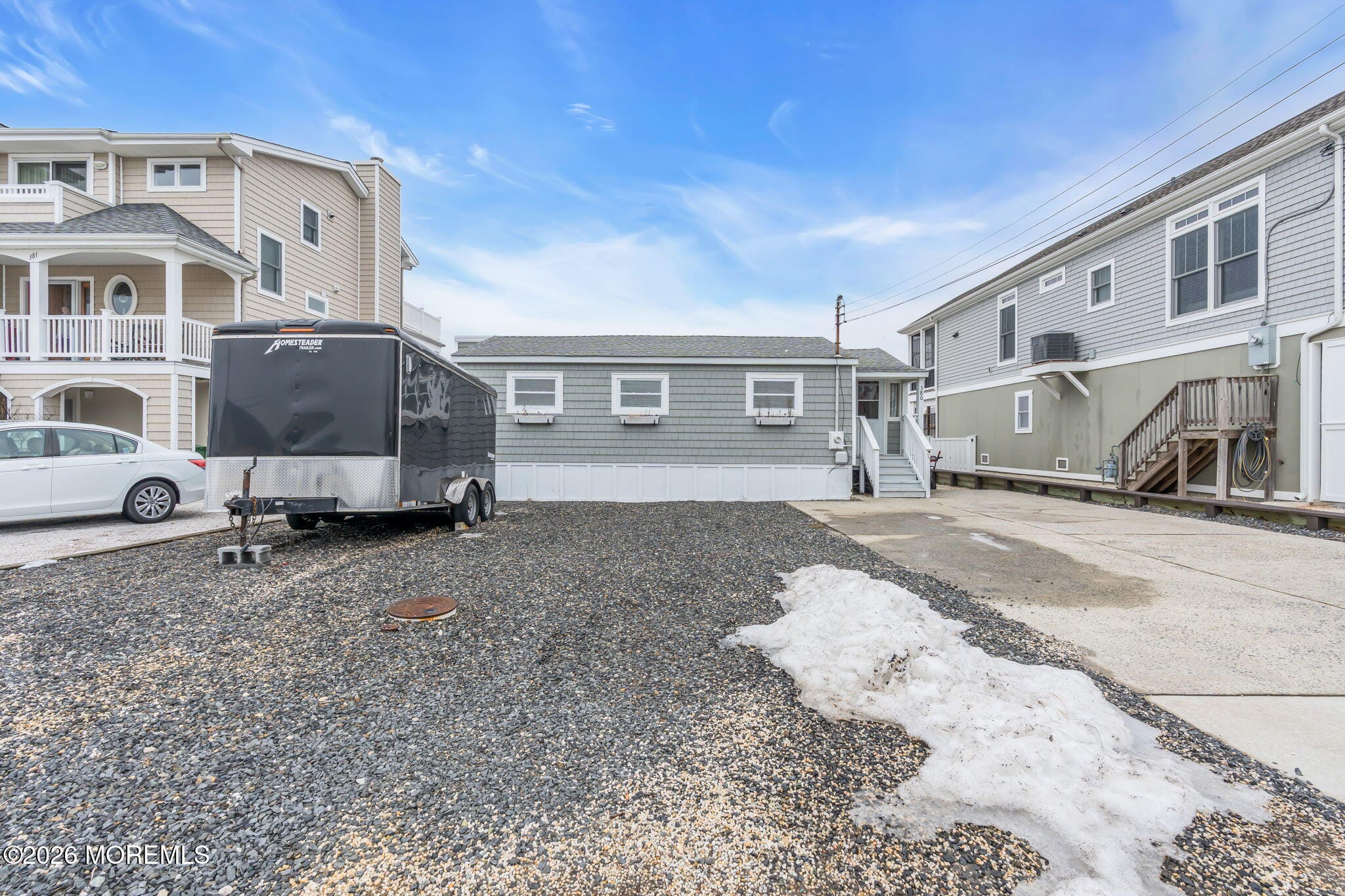 380 Kingfisher Road Image 3