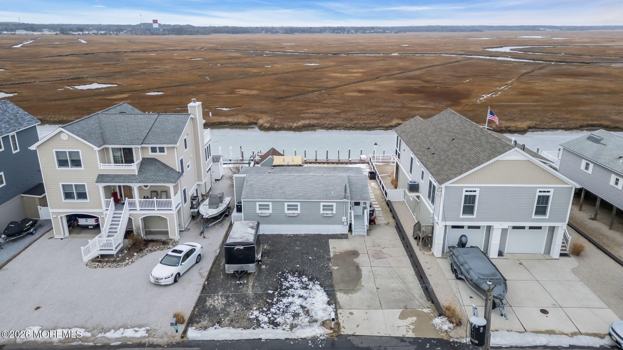 380 Kingfisher Road Image 4