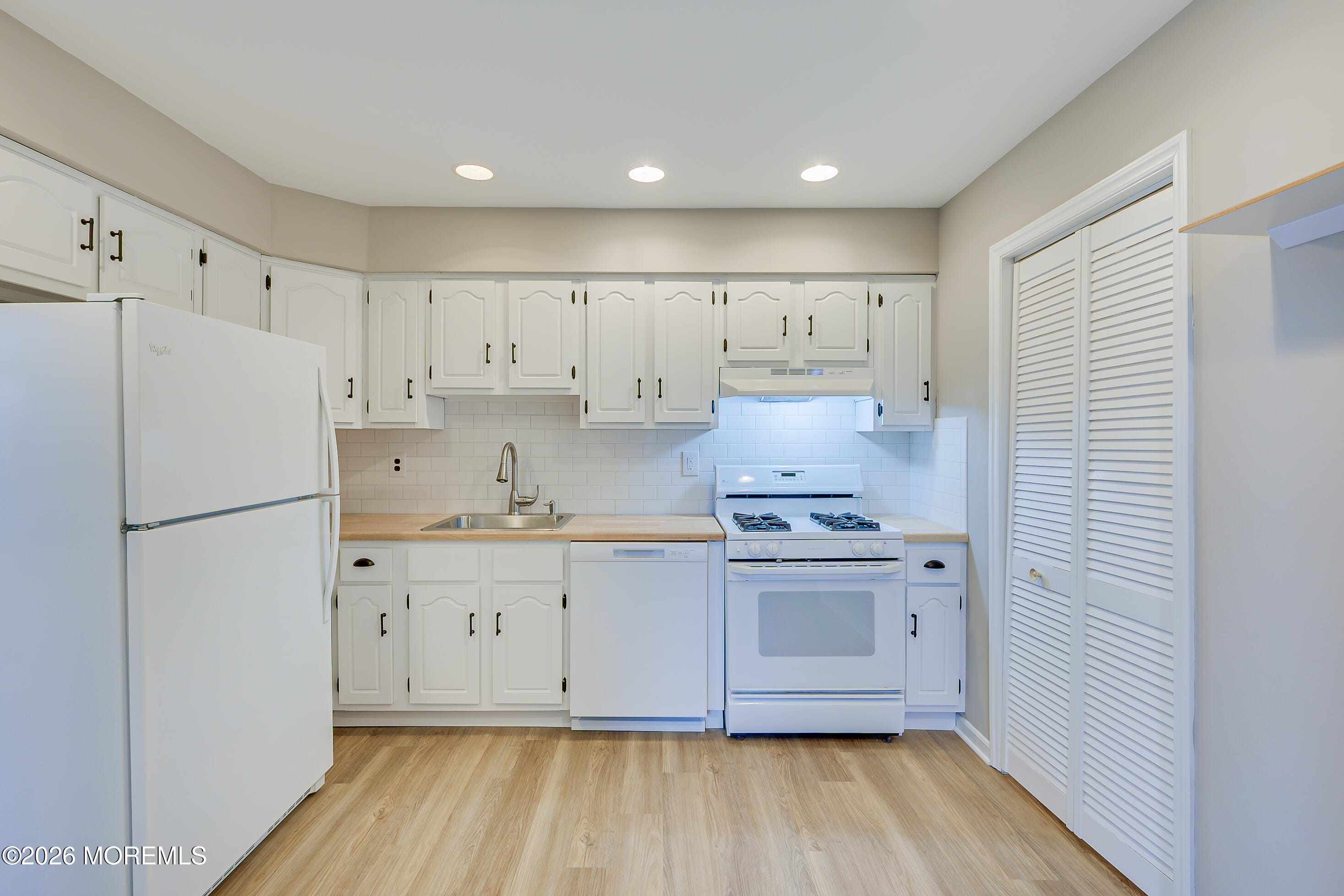 3701 James Court, Middletown, NJ, 07748 image 18