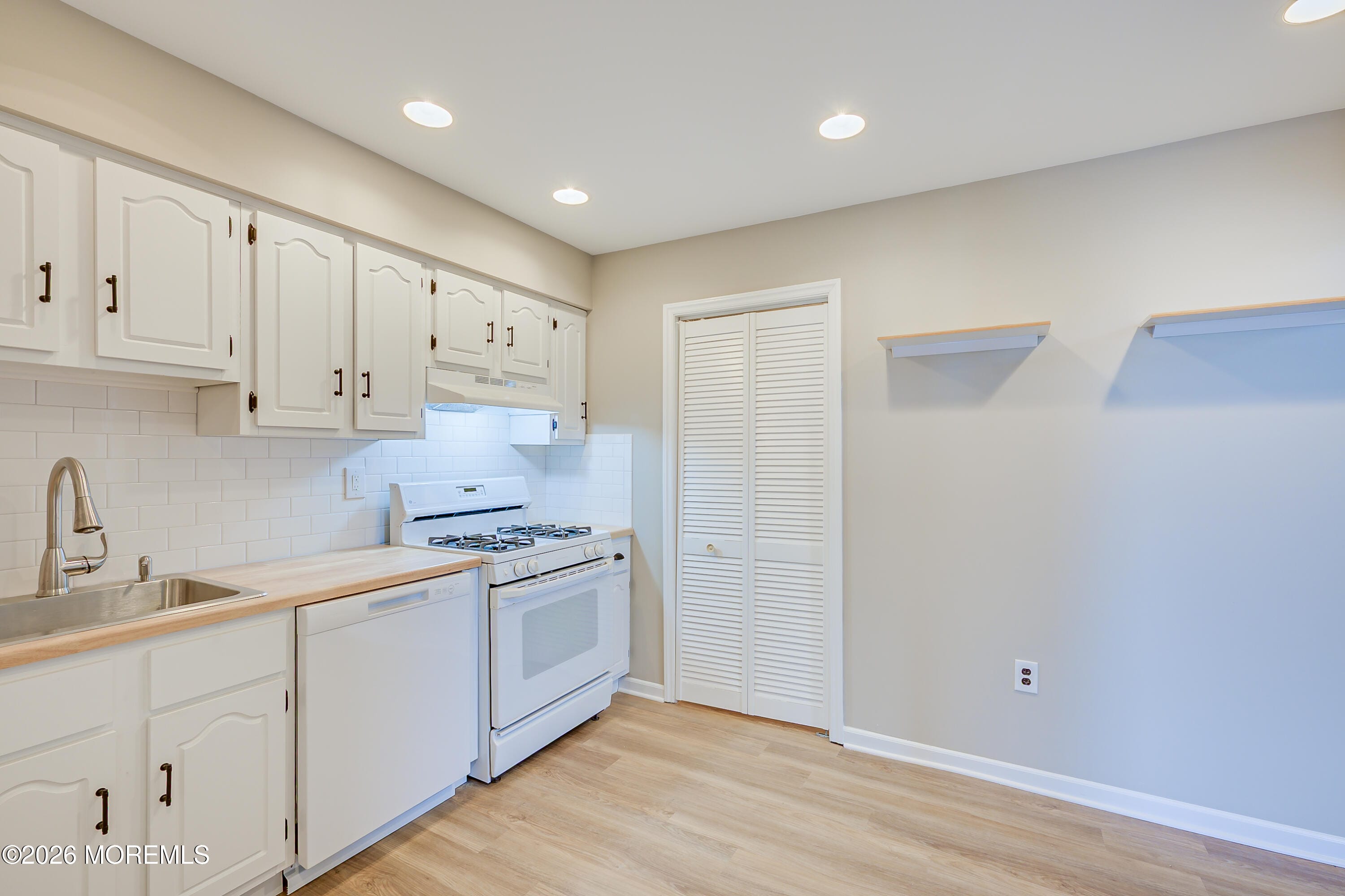 3701 James Court, Middletown, NJ, 07748 image 19