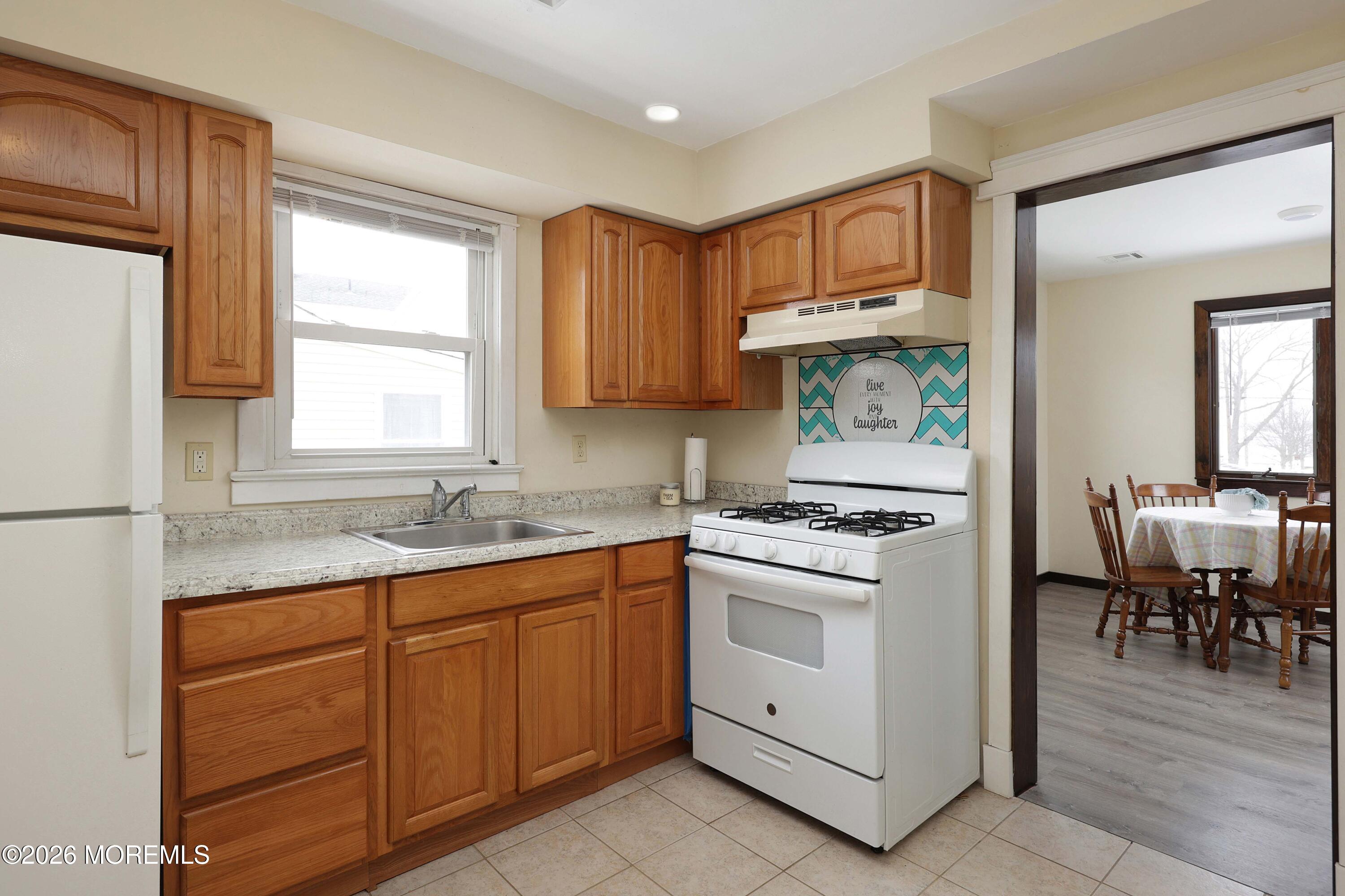 639 E Bayview Avenue, Ocean Gate, NJ, 08740 image 6