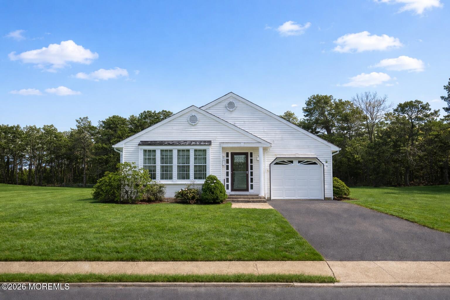 55 Penwood Drive Image 1