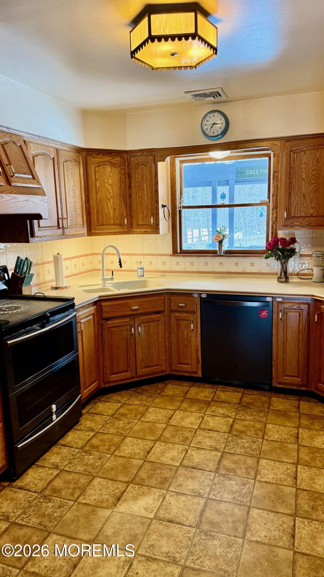 889 Pinehurst Road, New Egypt, NJ, 08533 image 12