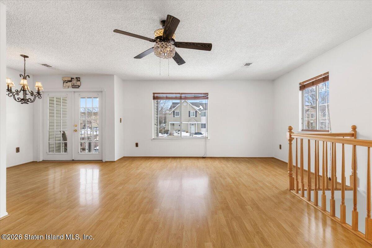 593 Correll Avenue Image 5