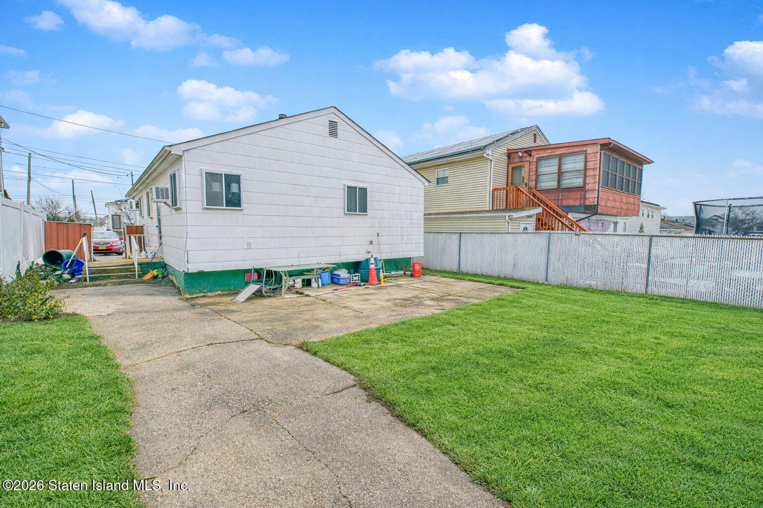 12 Walker Place Image 2