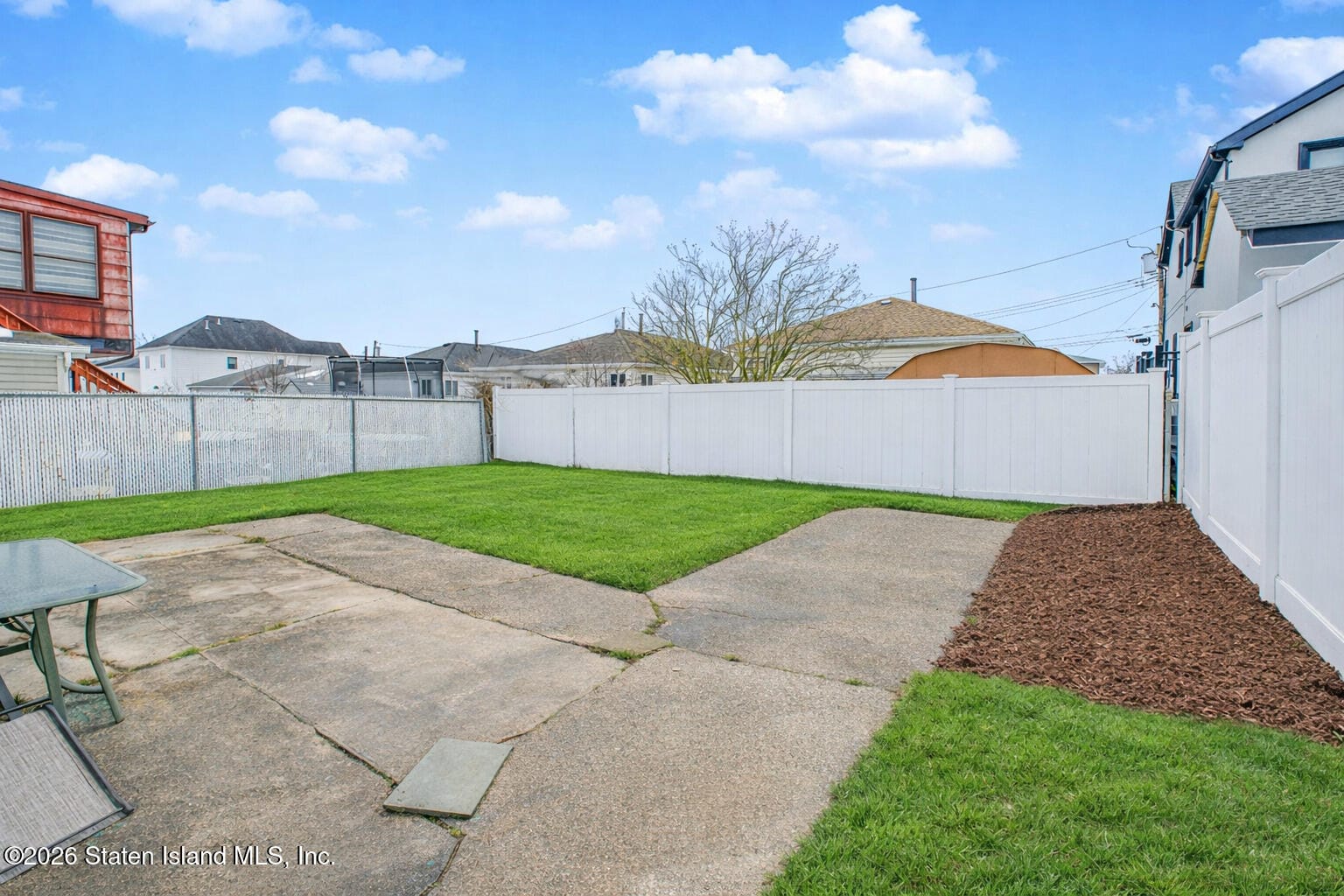 12 Walker Place Image 3