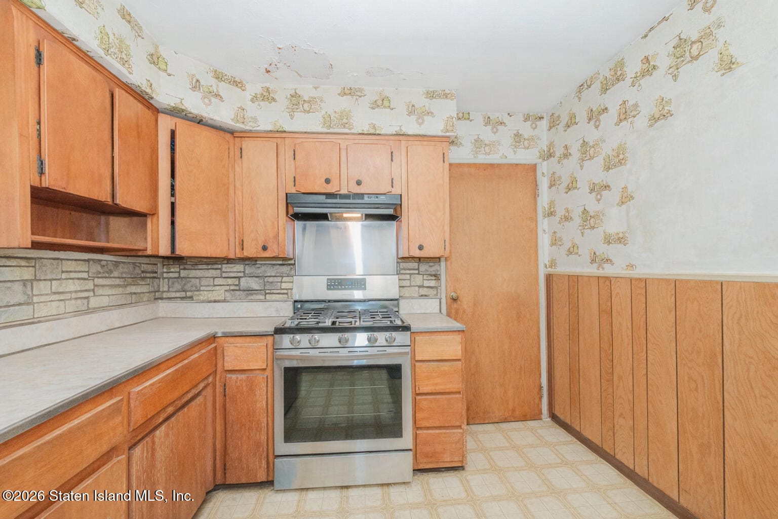 12 Walker Place, Staten Island, NY, 10312 image 9