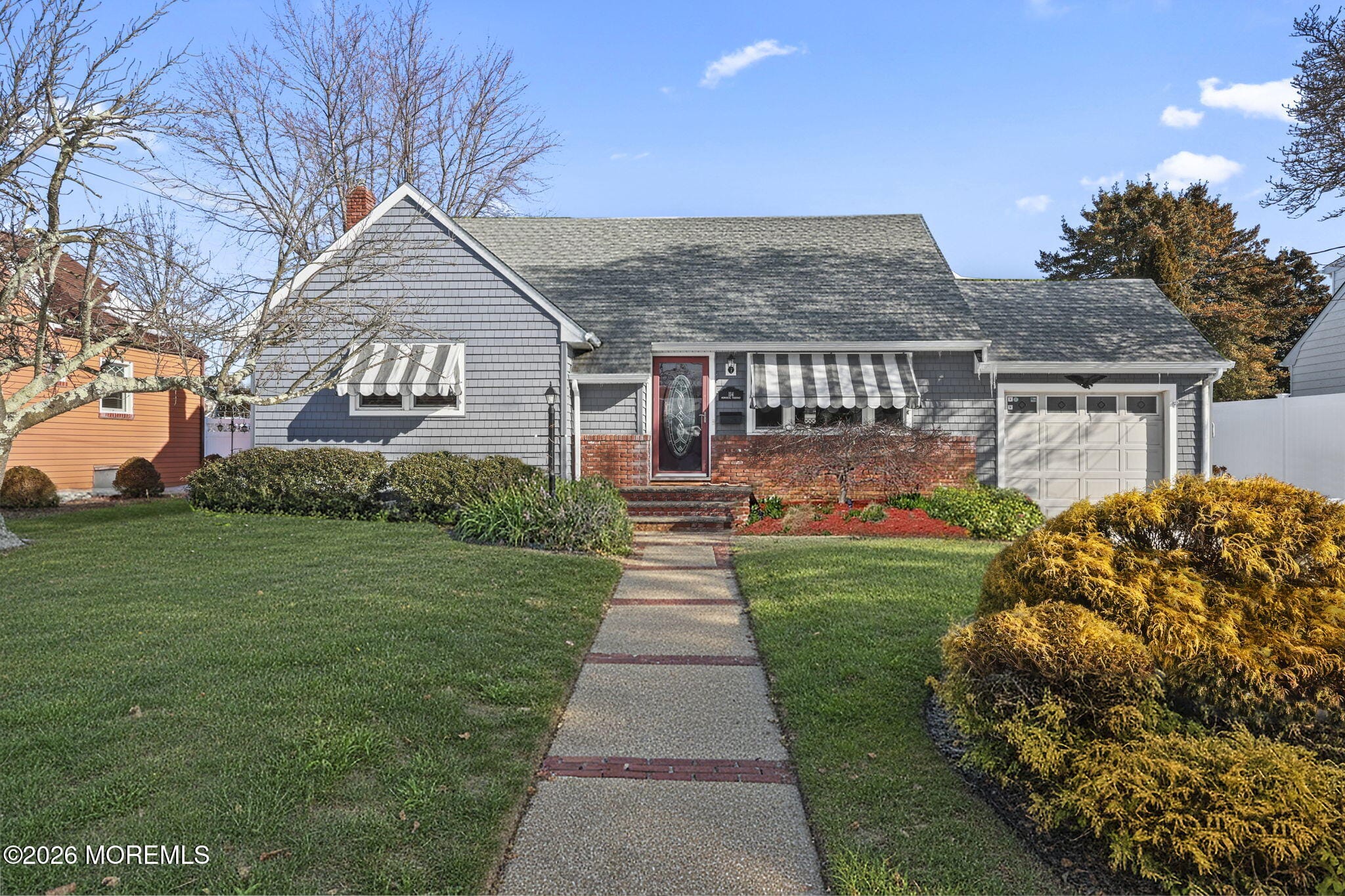 114 Memorial Parkway, Atlantic Highlands, NJ, 07716